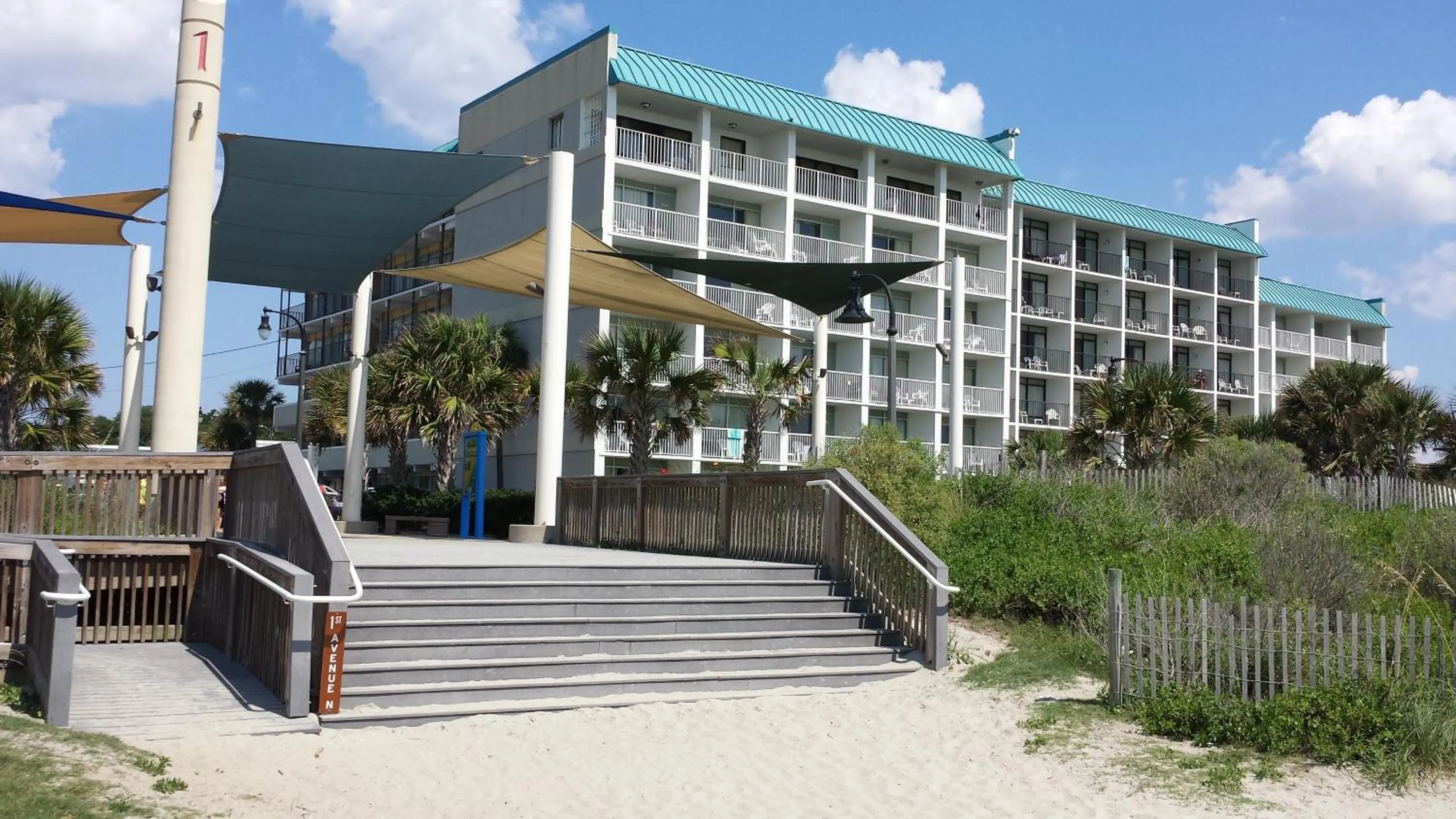 Property building in Bermuda Sands On The Boardwalk