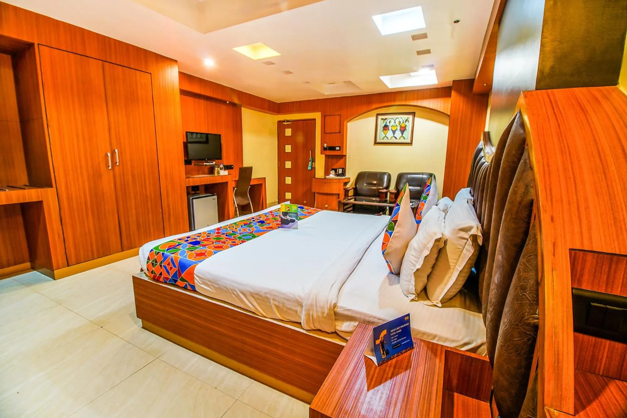 Dining area, Bed in FabHotel Palash Residency Ranchi Railway Station