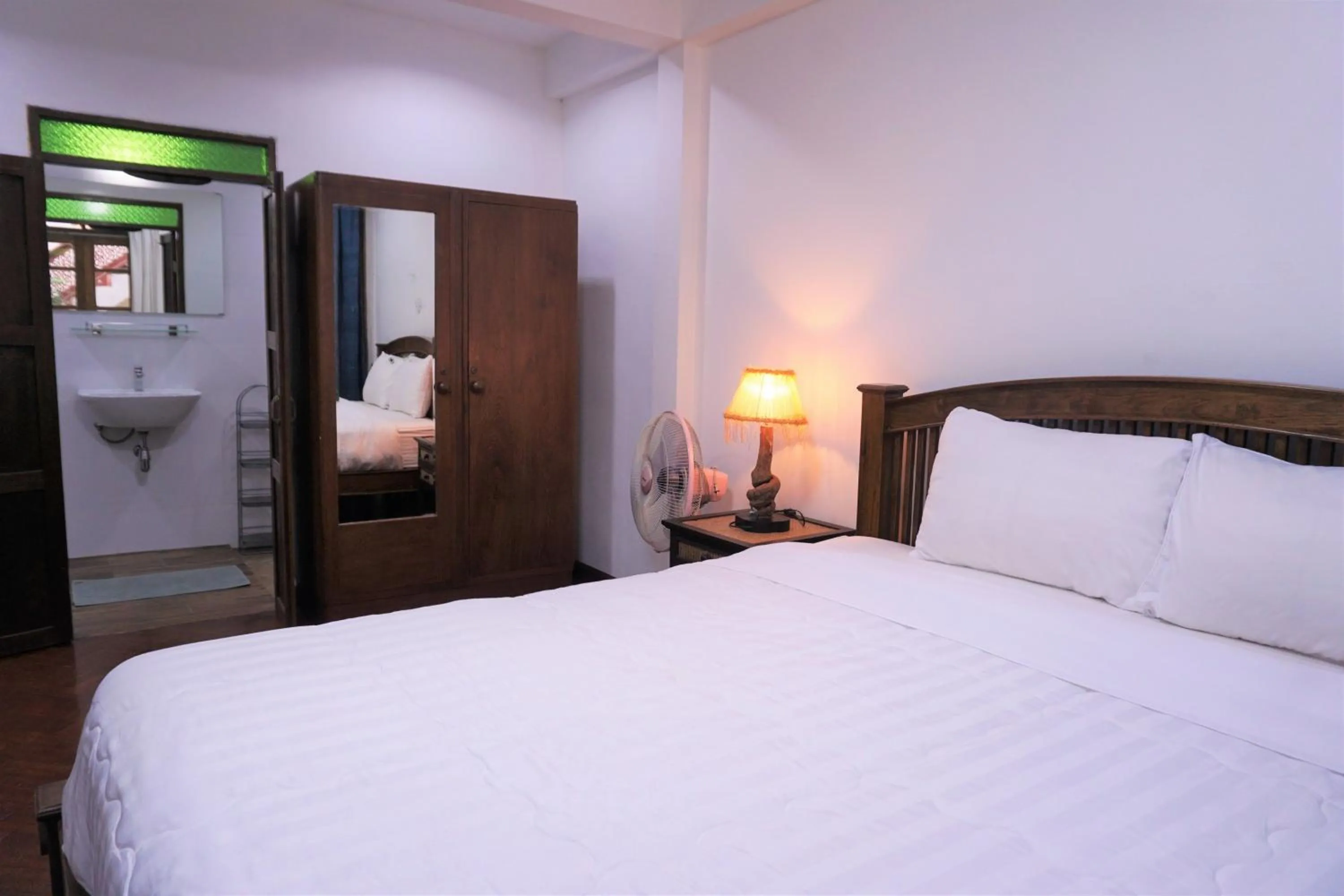 Bedroom, Bed in Tiptopthai House