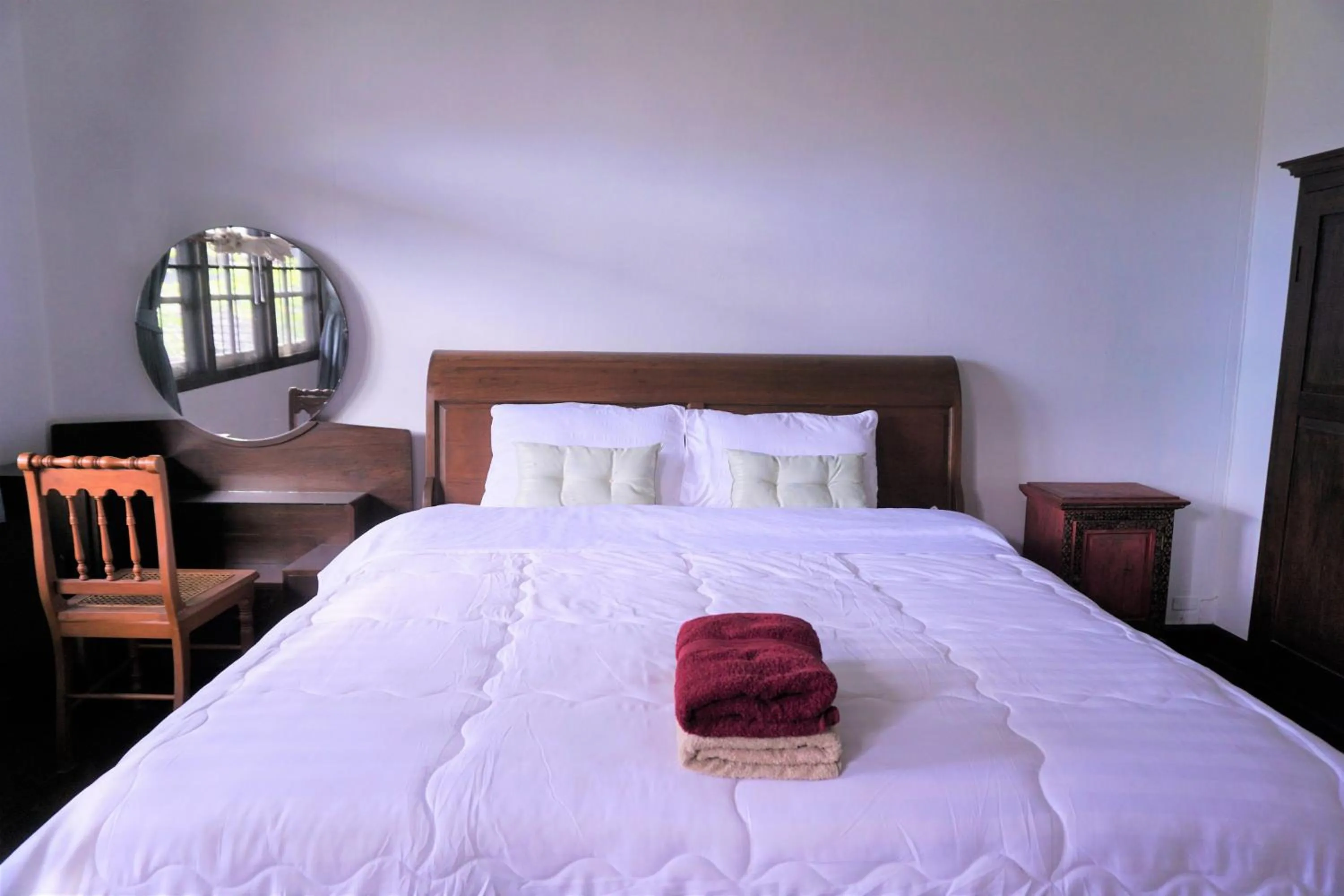 Bedroom, Bed in Tiptopthai House