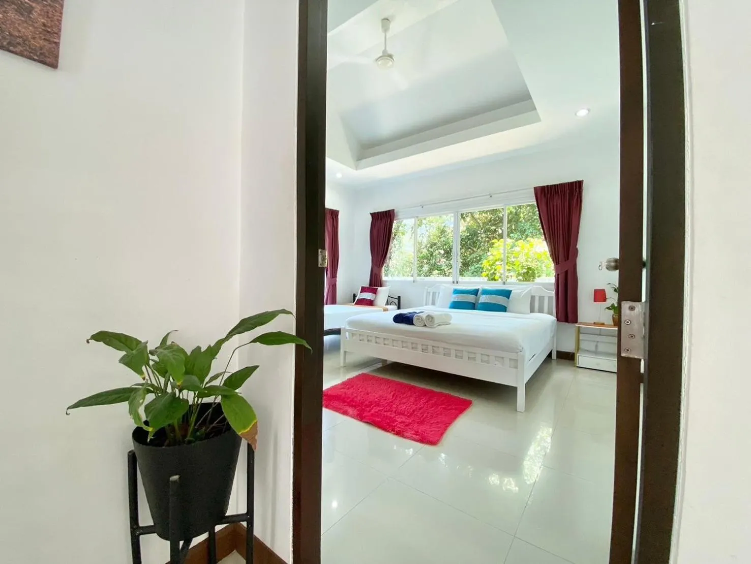 Bed in Chalong - 4 Bedroom Private Pool Villa - Phuket