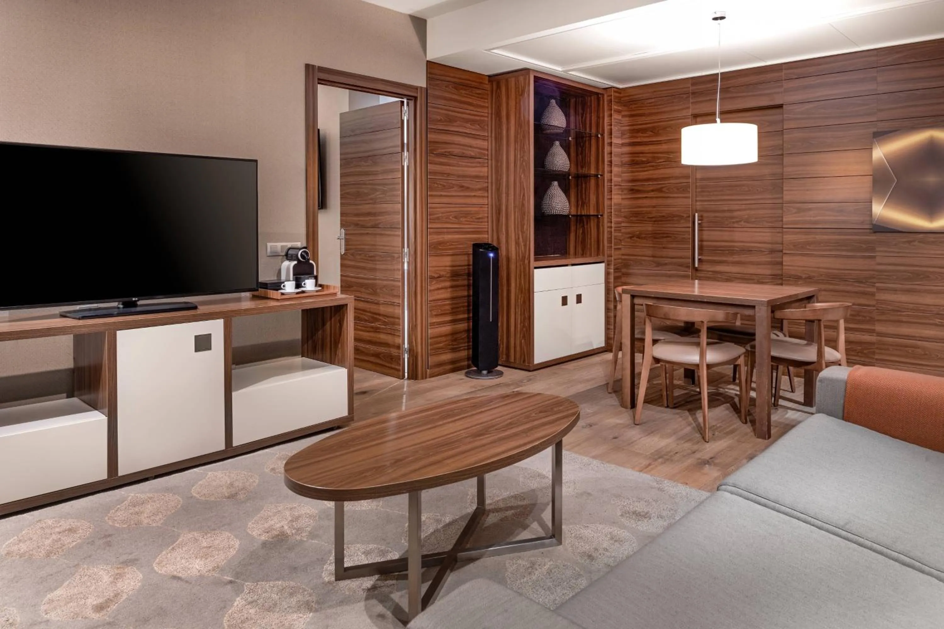 Photo of the whole room in Hotel AC Baqueira Ski Resort, Autograph Collection