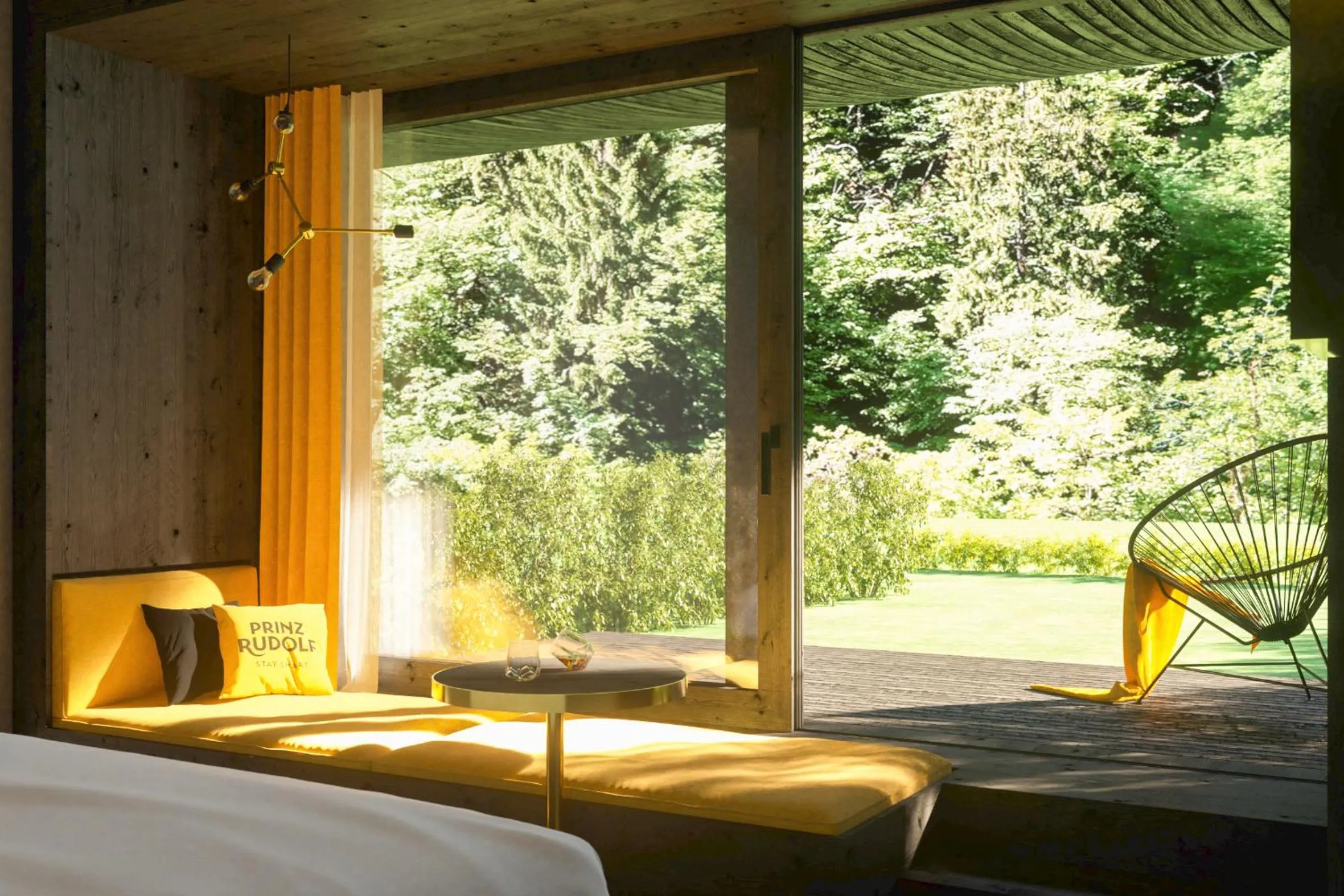 Bed in Prinz Rudolf Smart Hotel