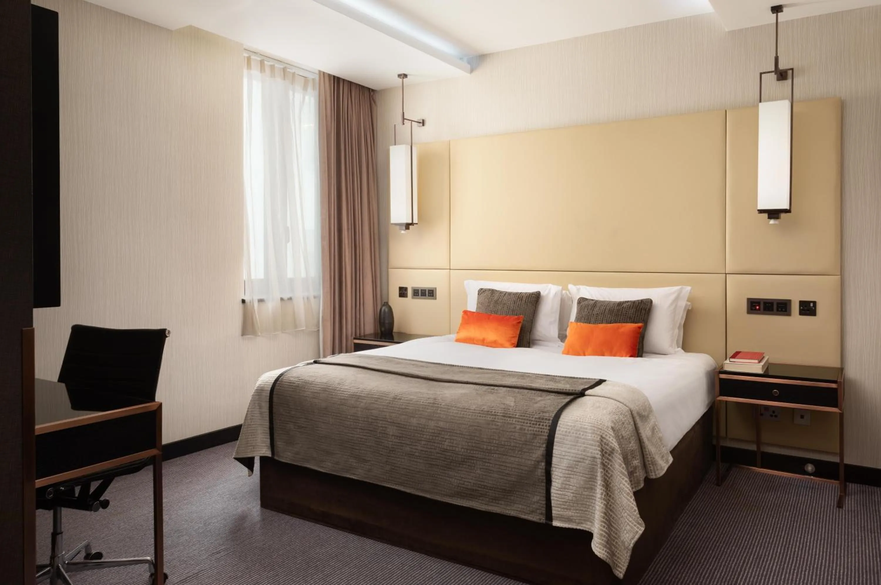 Bed in Montcalm Royal London House, London City