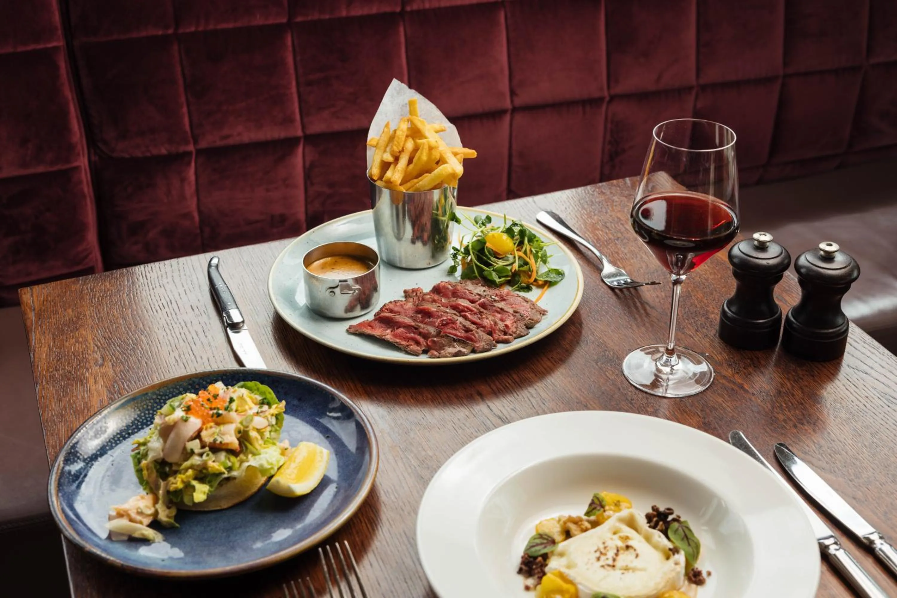 Restaurant/places to eat in Montcalm Royal London House, London City