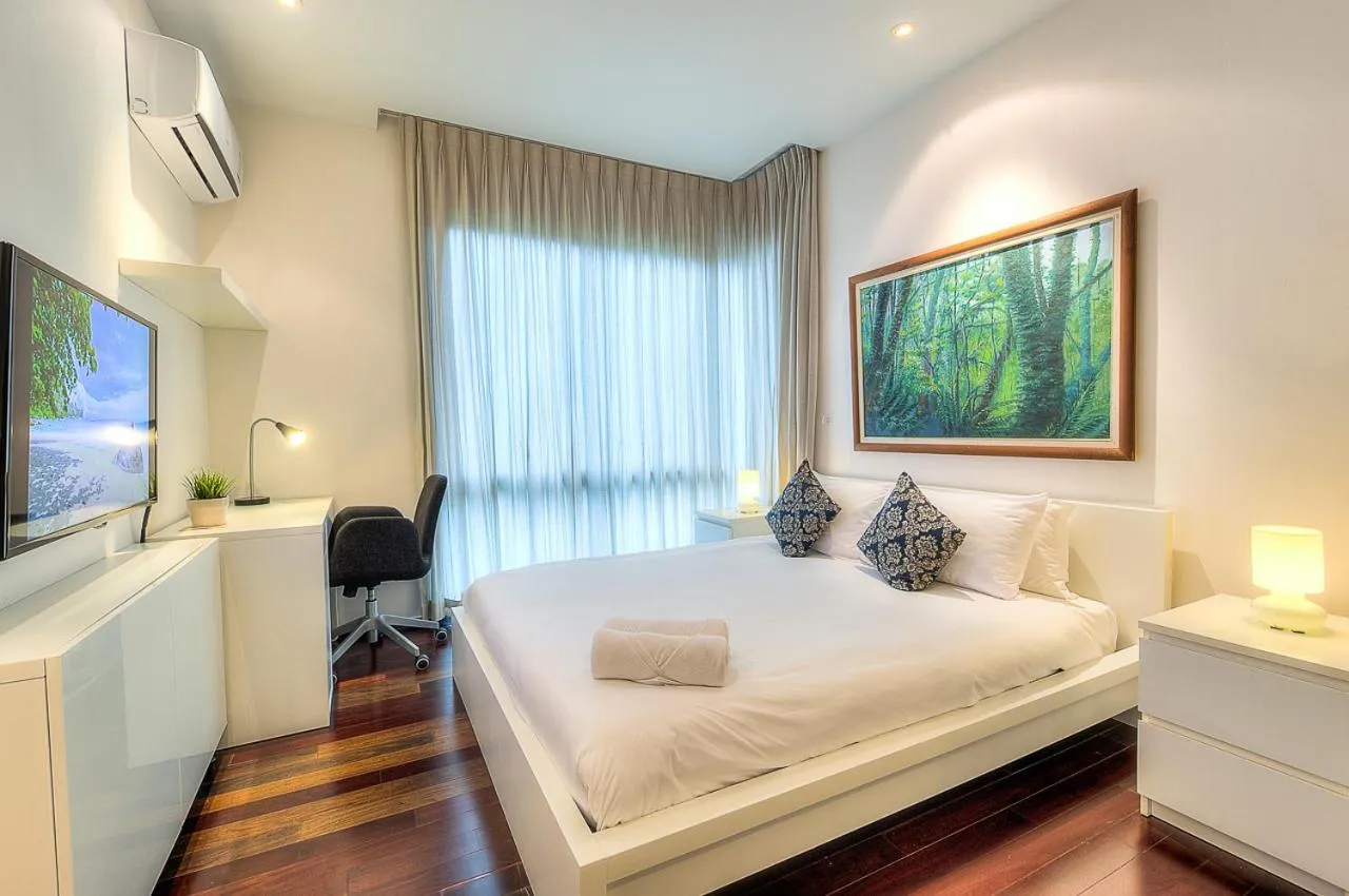 Photo of the whole room, Bed in The Title Comfort Condotel