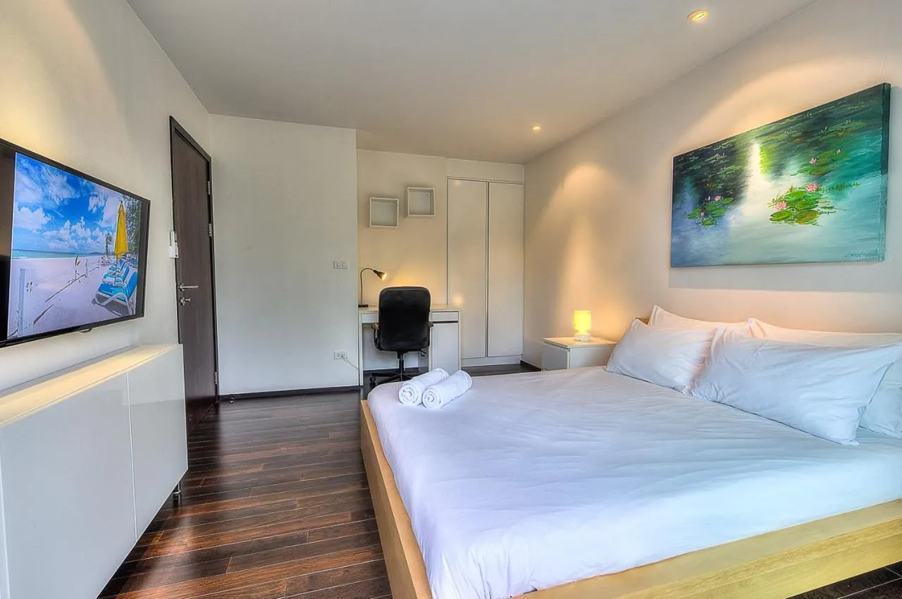 Photo of the whole room, Bed in The Title Comfort Condotel