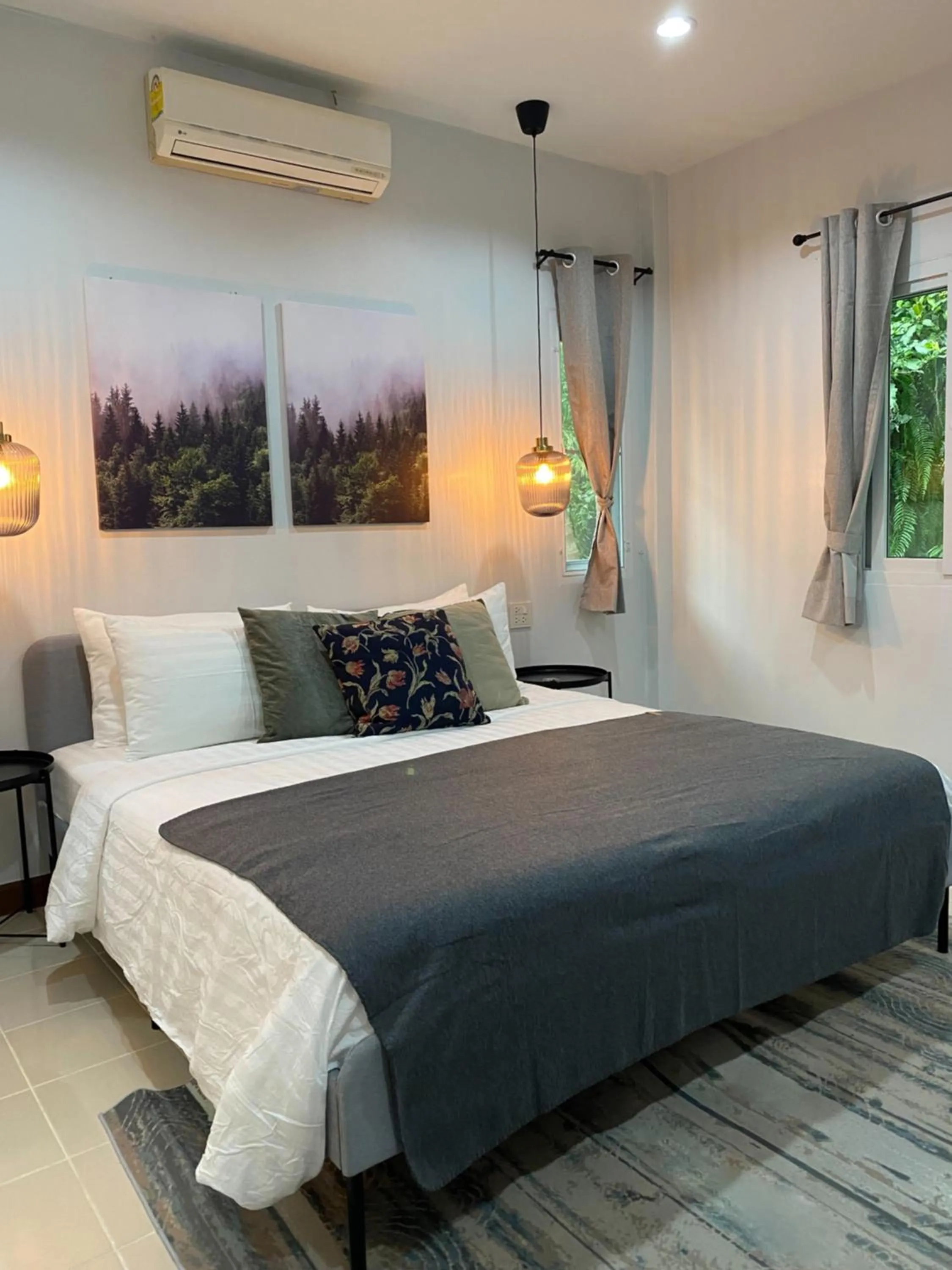 Bed in Baan Patcharintorn Samui