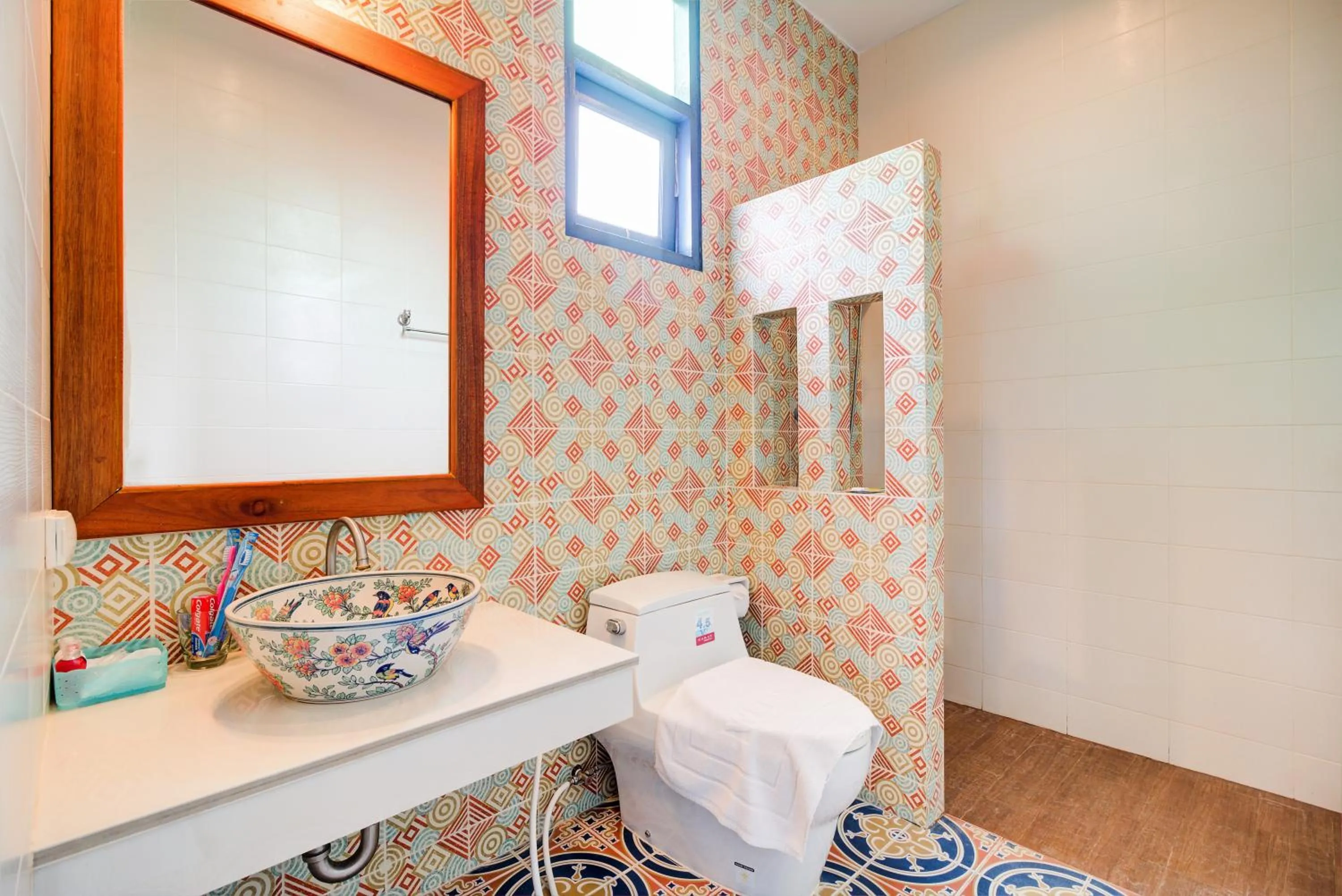 Toilet in Baan Patcharintorn Samui