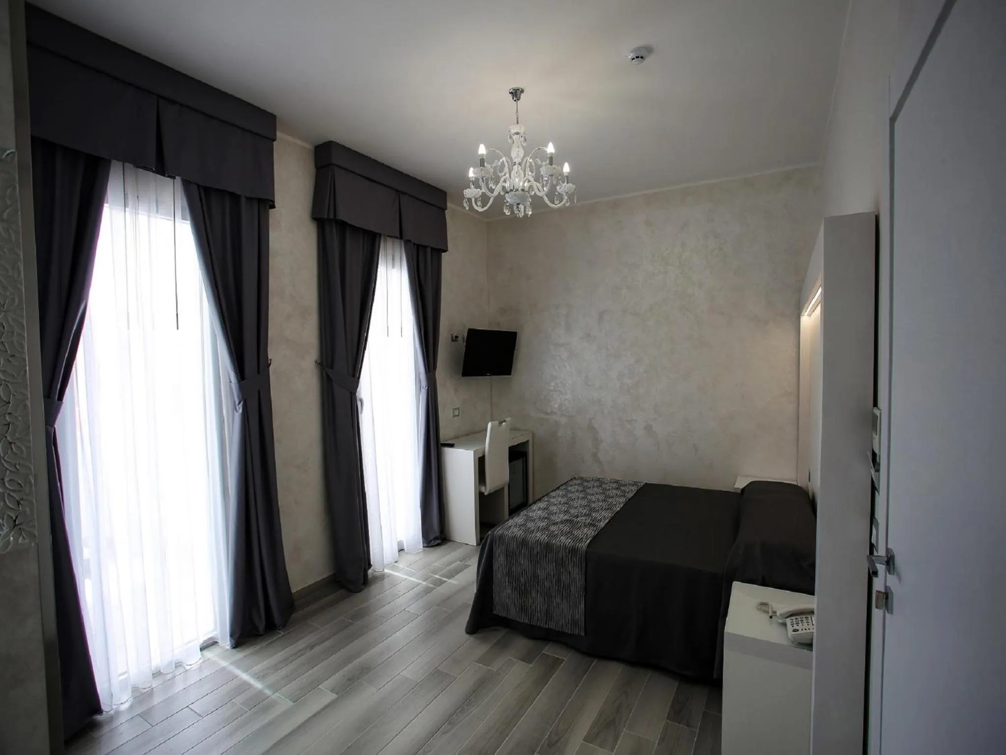 Photo of the whole room, Bed in Hotel Paladini