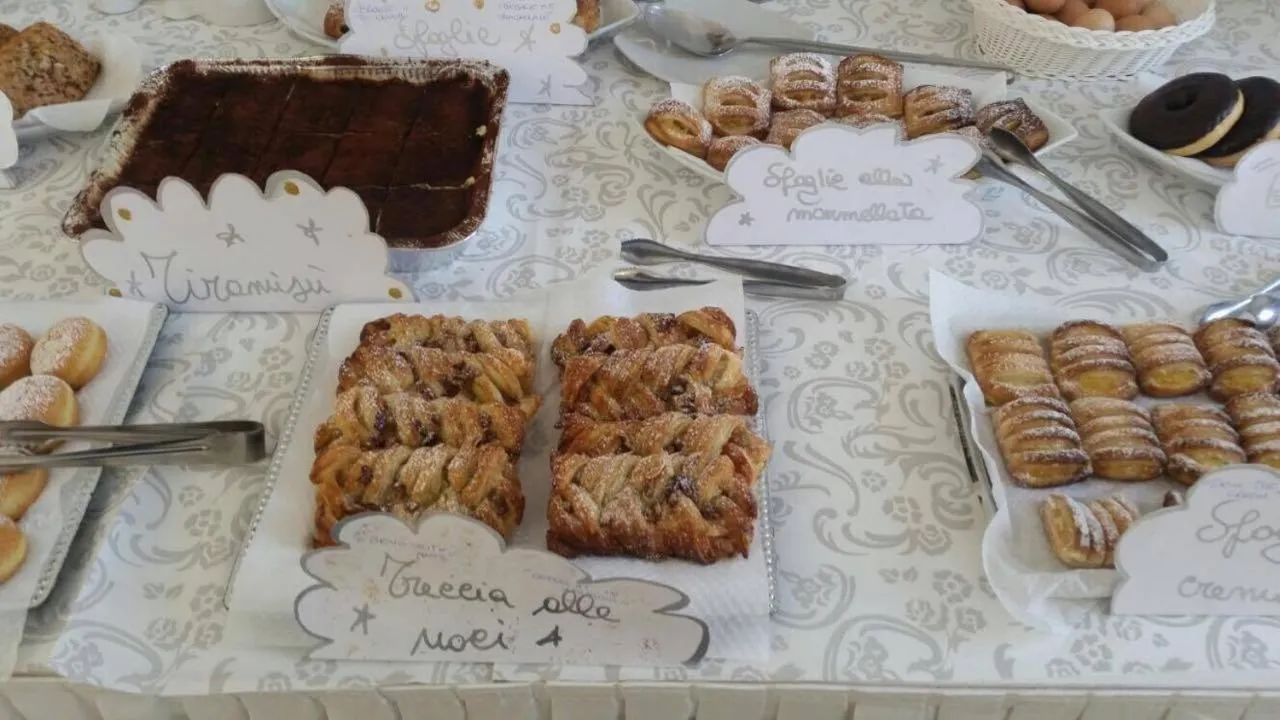 Buffet breakfast in Hotel Paladini