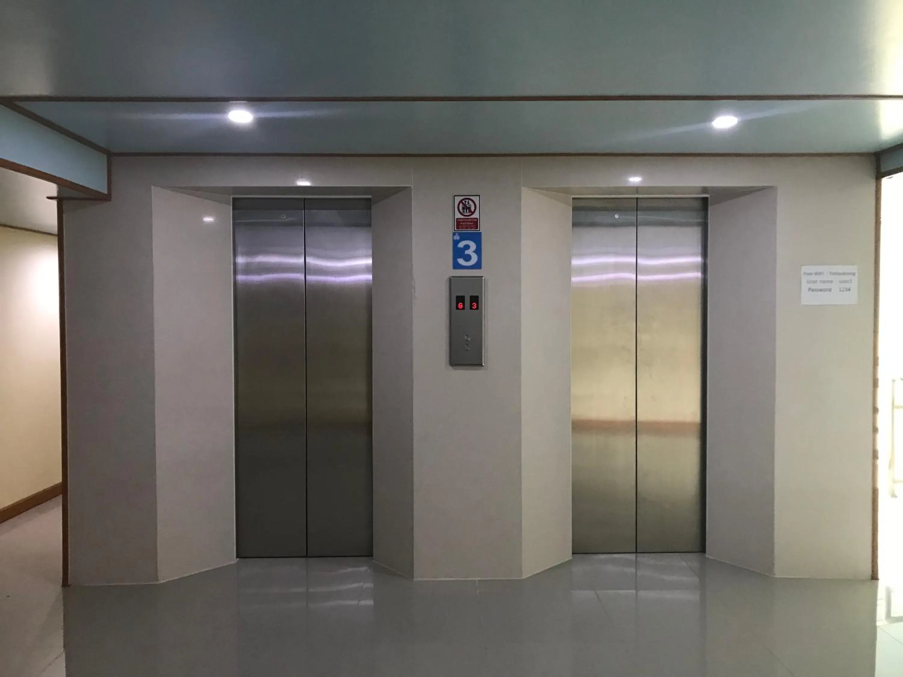 Property building in Toh Buk Seng Ayutthaya Hotel