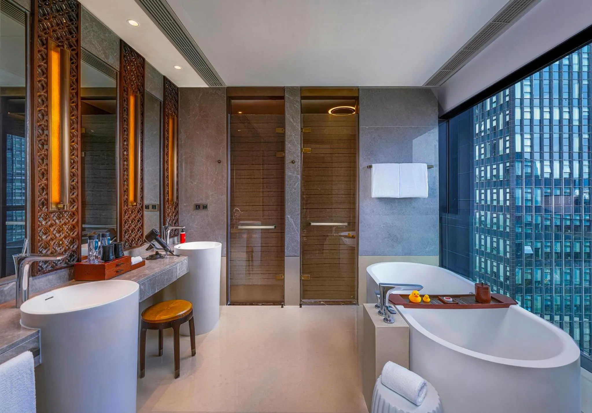 Photo of the whole room in Regent Chongqing - Complimentary 1st round mini bar daily