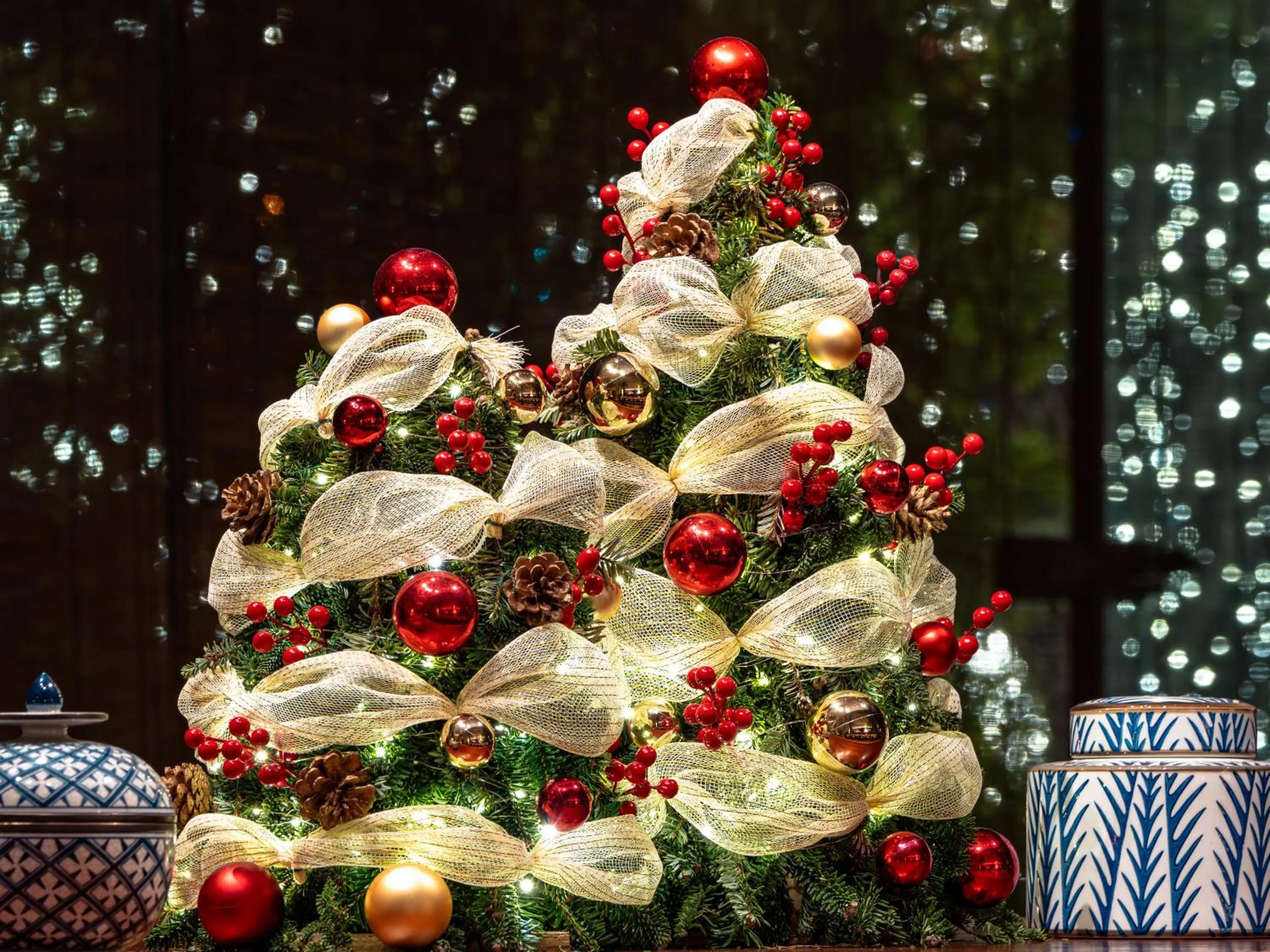 Property building in Regent Chongqing - Complimentary 1st round mini bar daily