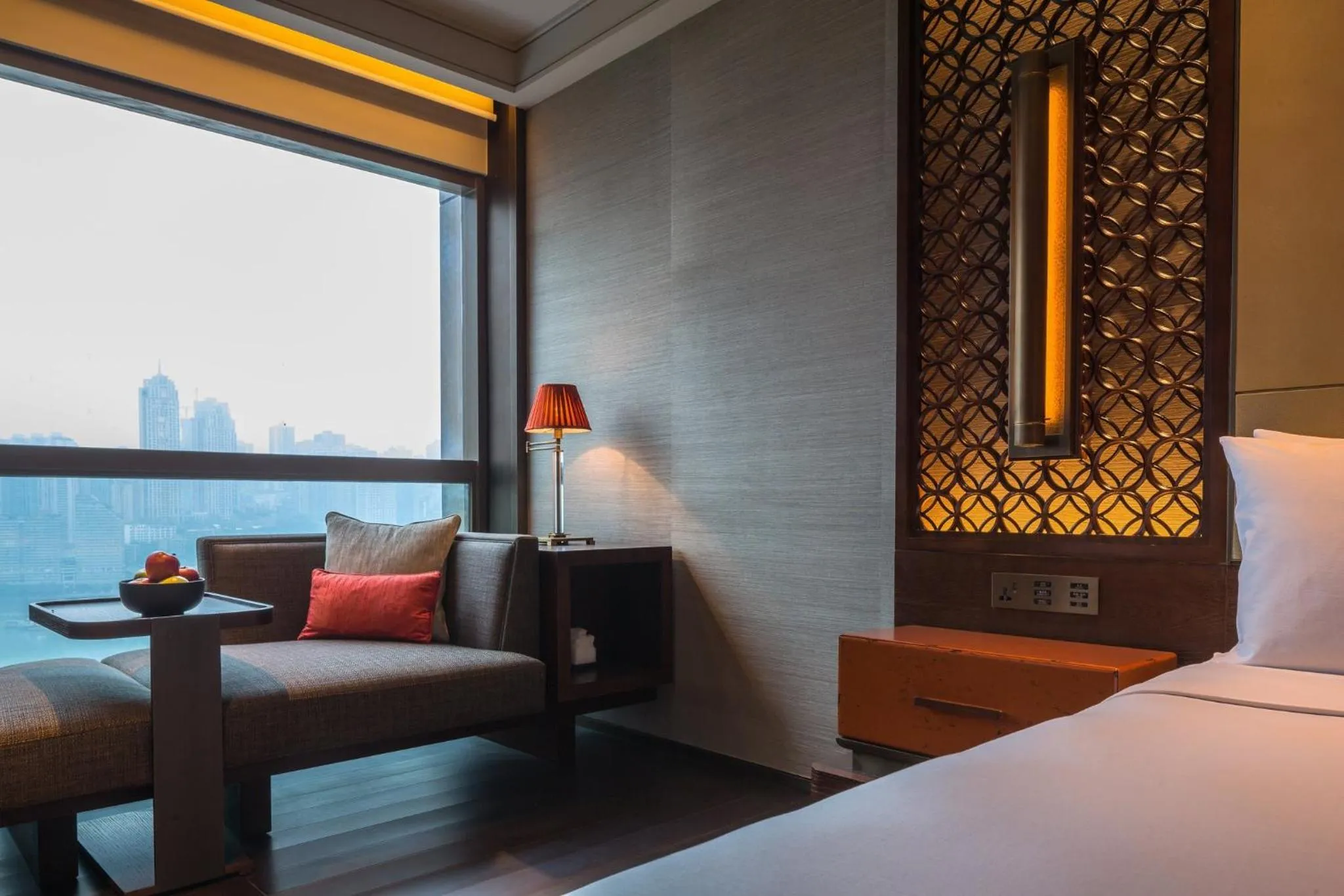 Photo of the whole room, Bed in Regent Chongqing - Complimentary 1st round mini bar daily