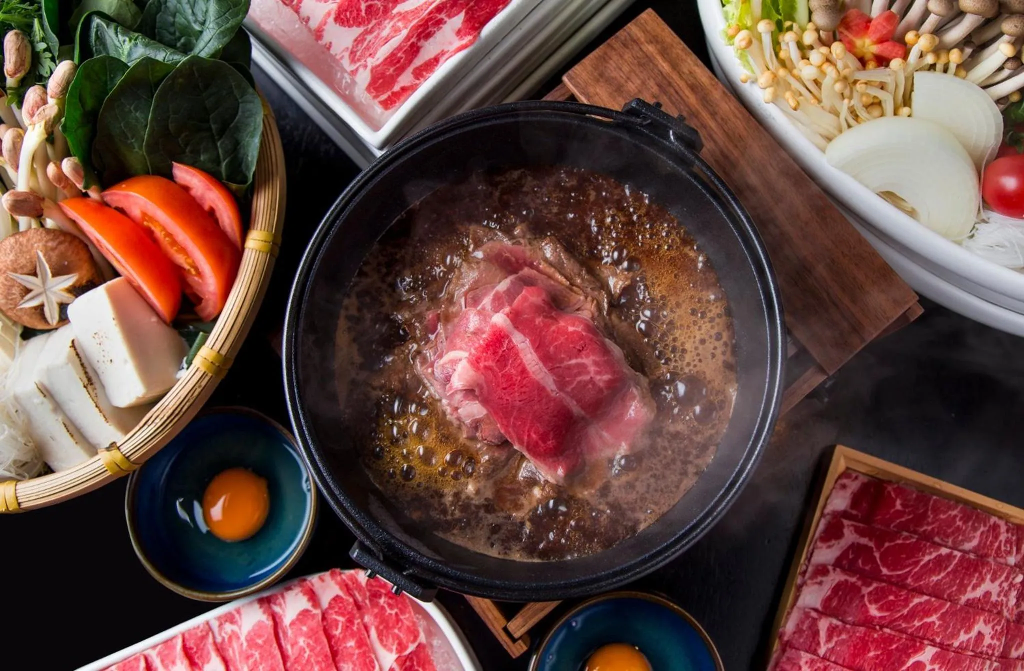 Restaurant/places to eat in Regent Chongqing - Complimentary 1st round mini bar daily