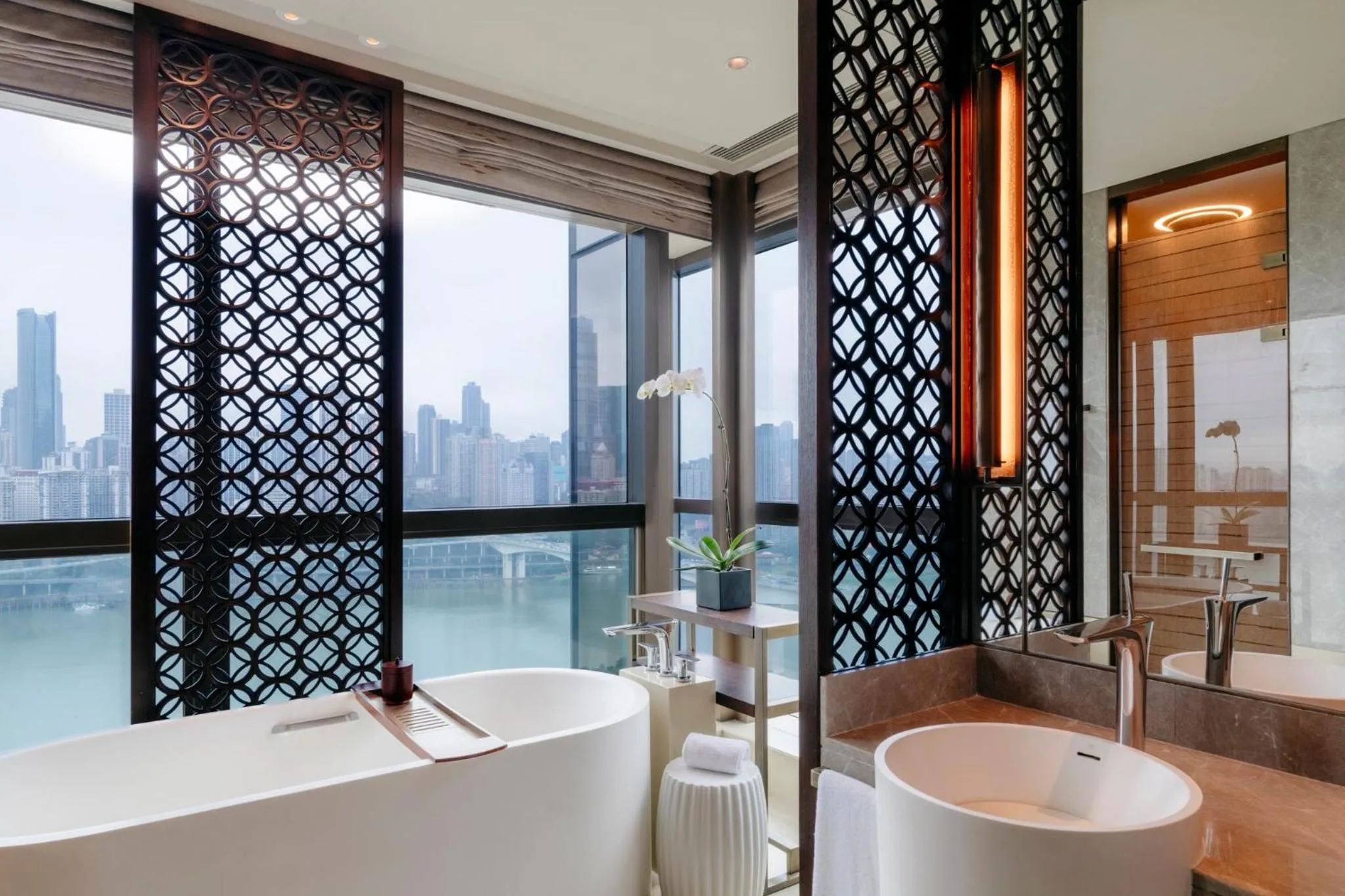 Photo of the whole room in Regent Chongqing - Complimentary 1st round mini bar daily