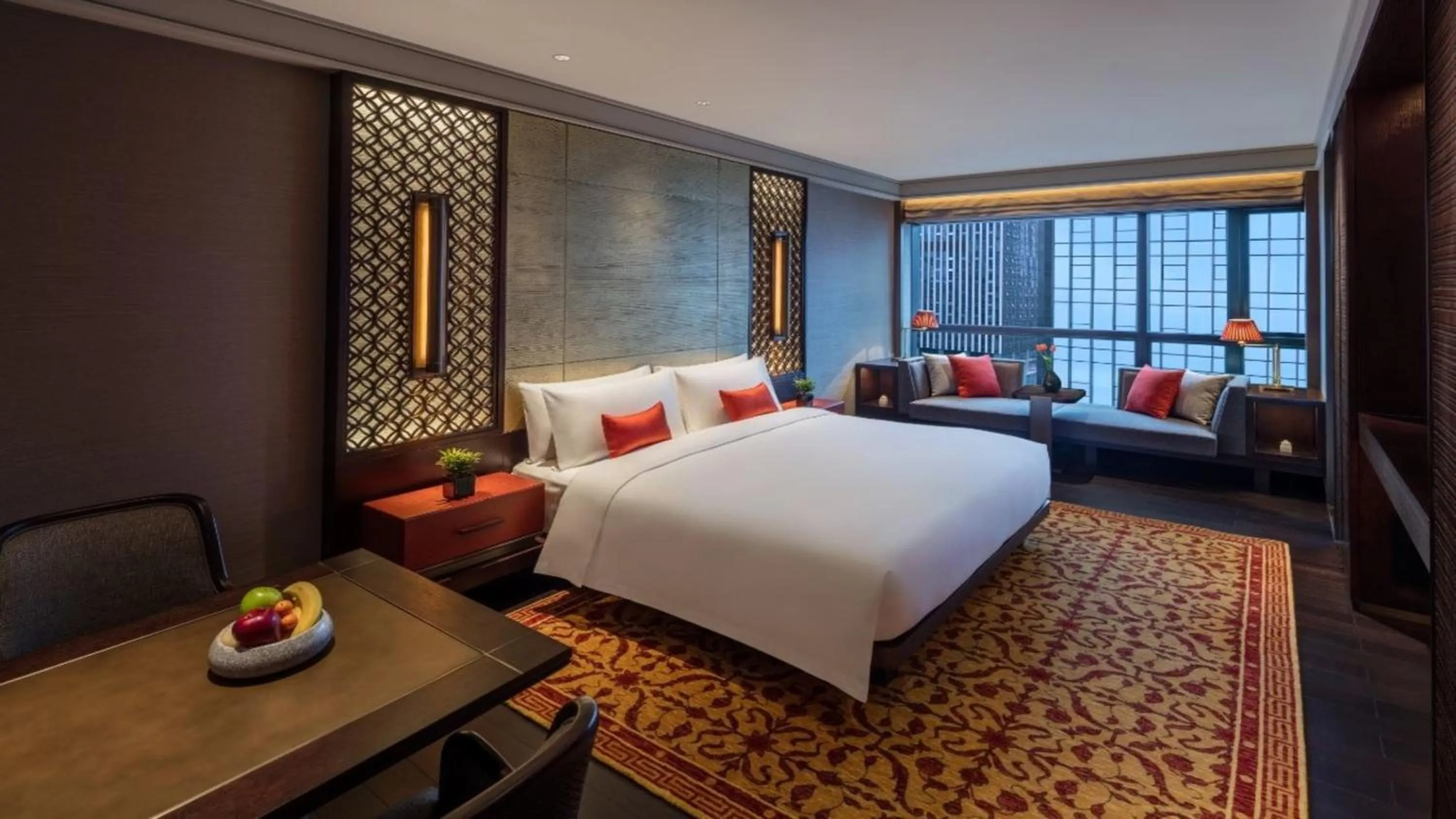 Photo of the whole room, Bed in Regent Chongqing - Complimentary 1st round mini bar daily