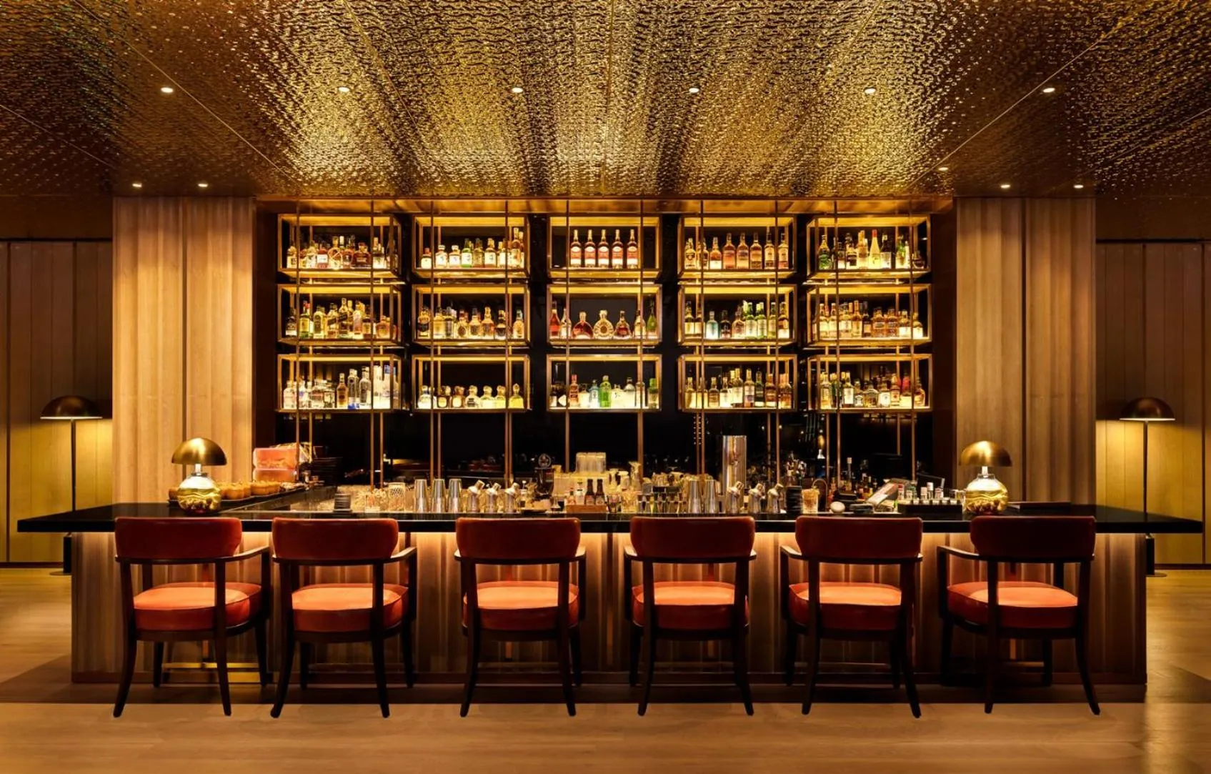 Restaurant/places to eat in Regent Chongqing - Complimentary 1st round mini bar daily