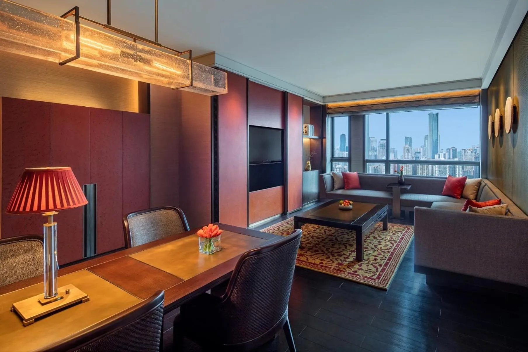 Photo of the whole room in Regent Chongqing - Complimentary 1st round mini bar daily