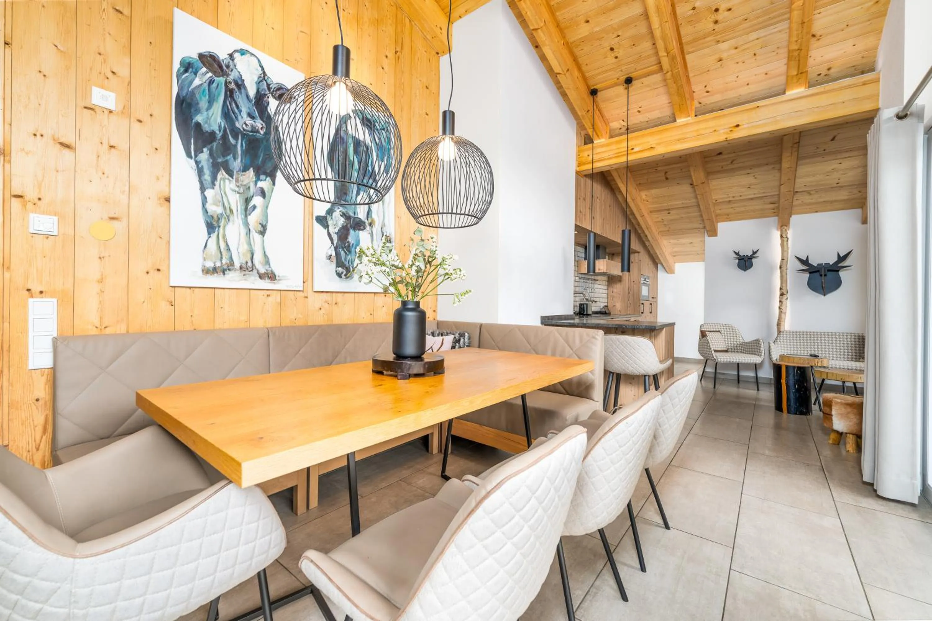Dining area in AvenidA Panorama Suites