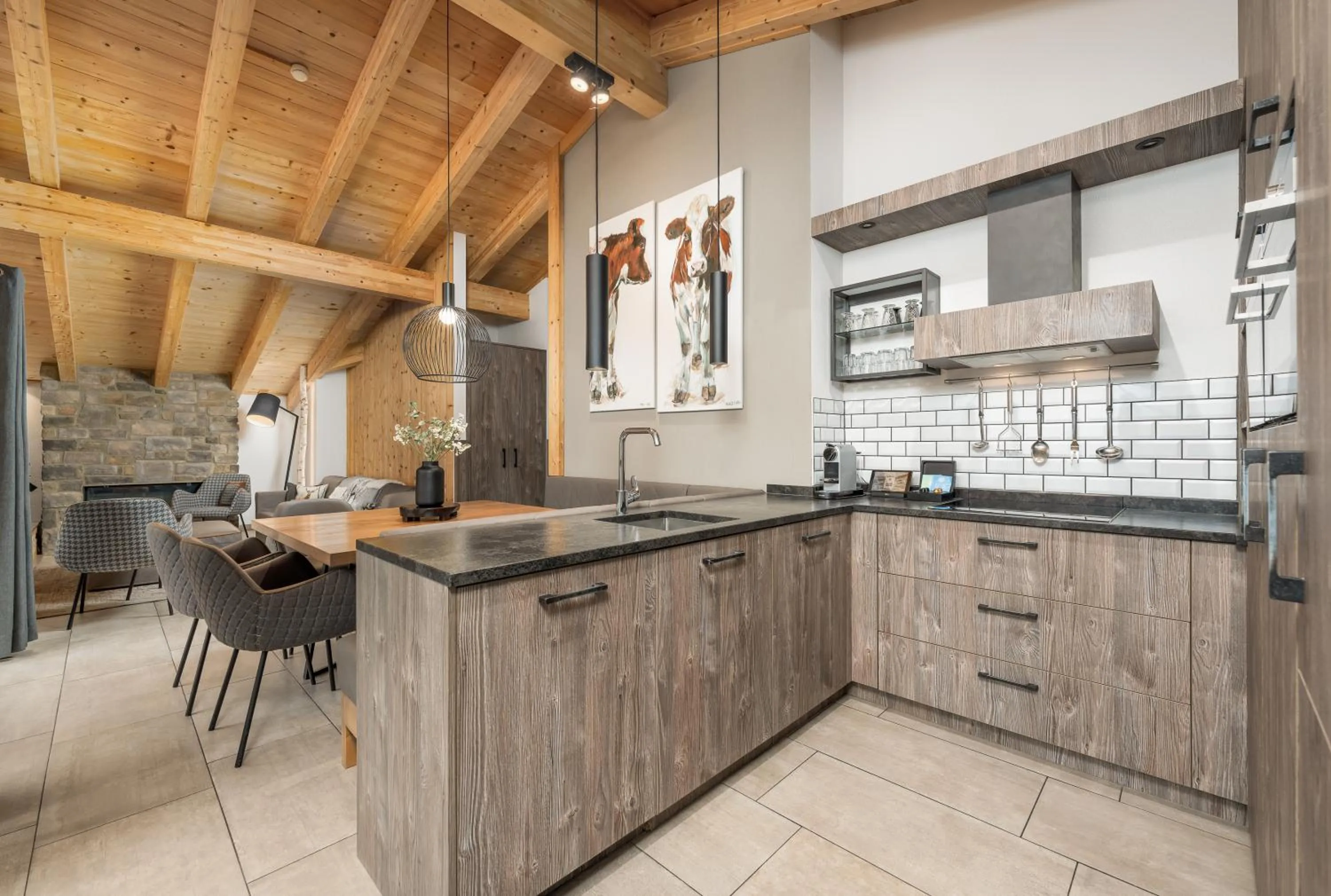 Dining area in AvenidA Panorama Suites