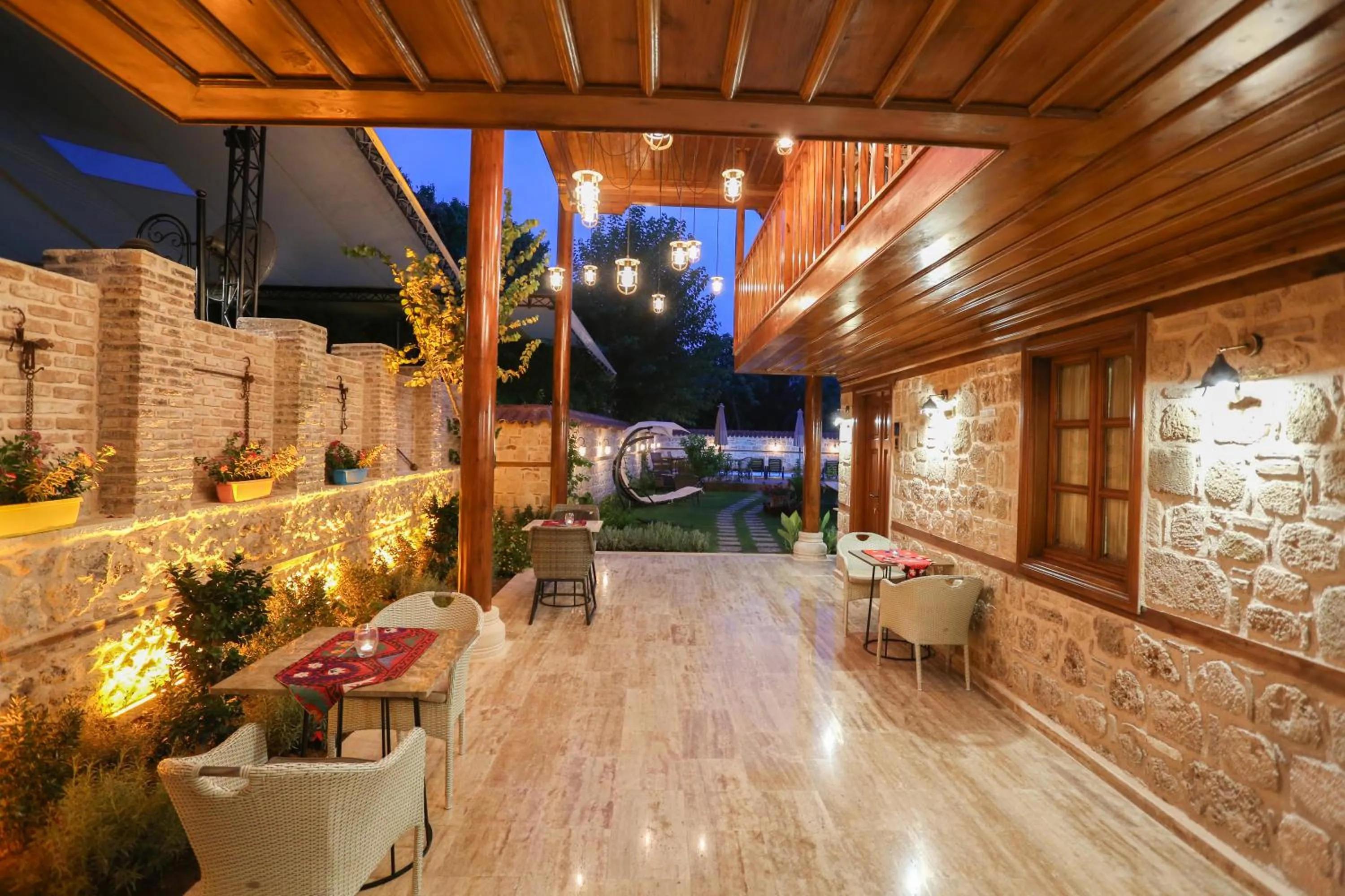 Lobby or reception in Char Me Hotel