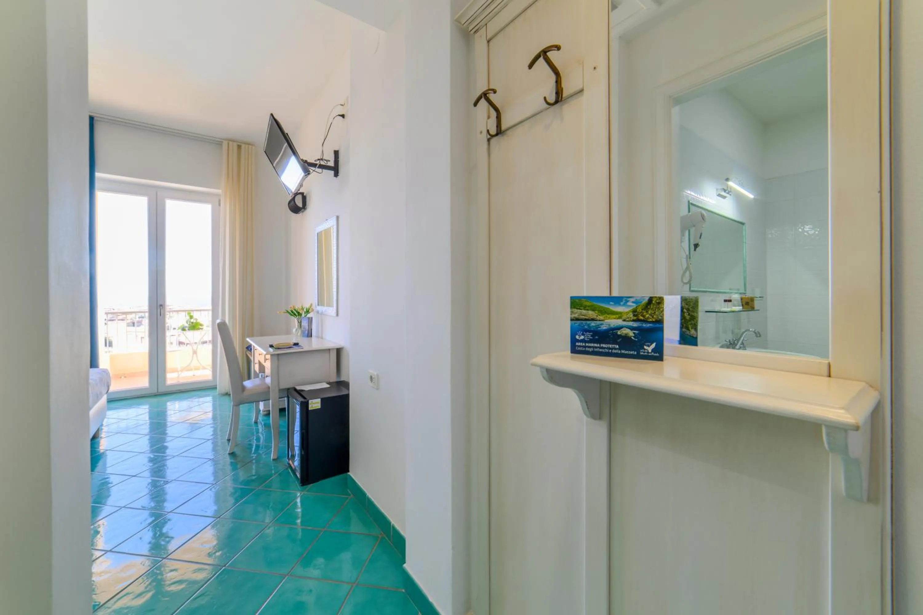 Bedroom in Hotel America