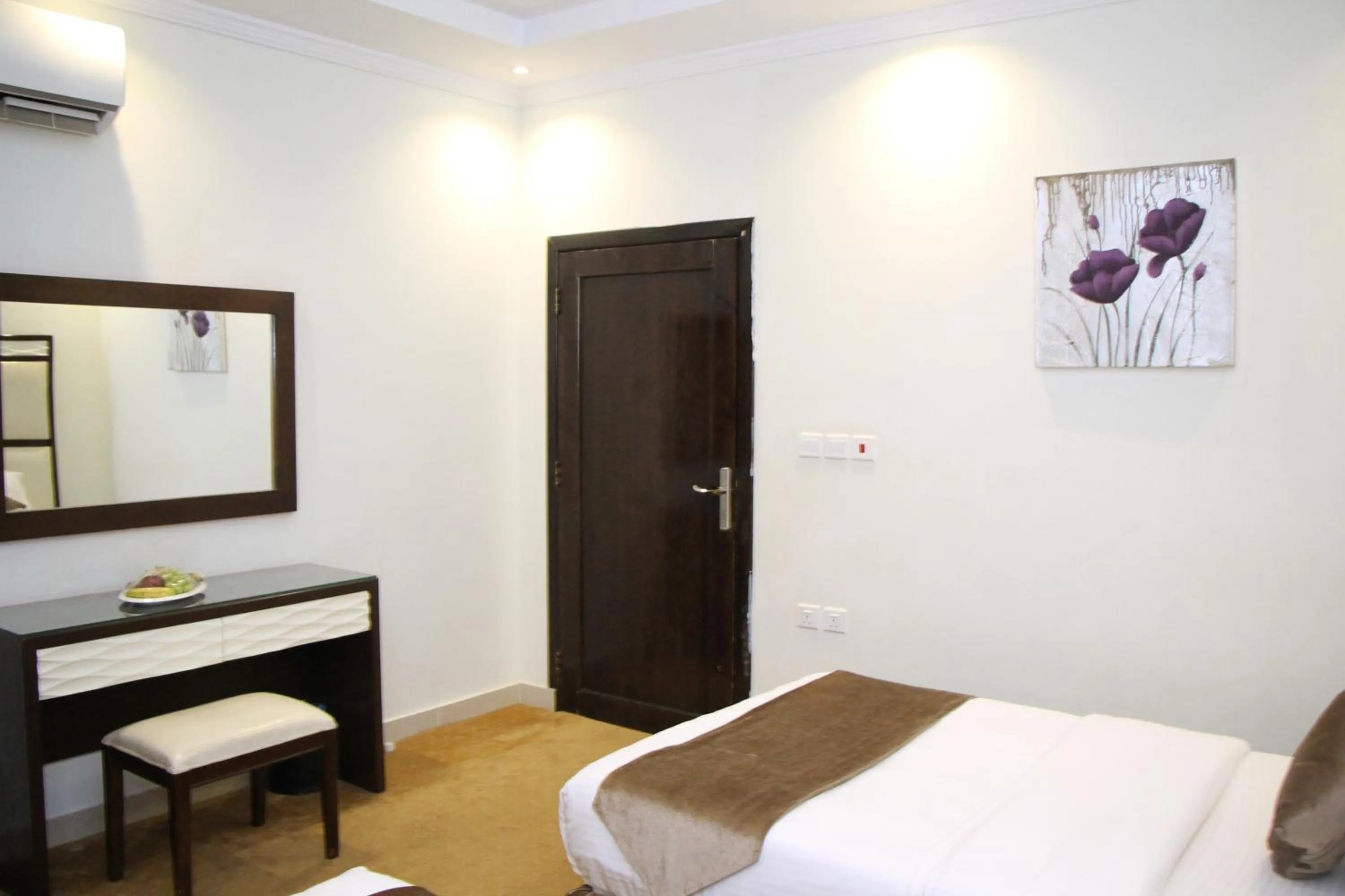 Bed in Al Muhaidb Residence Al Dowally