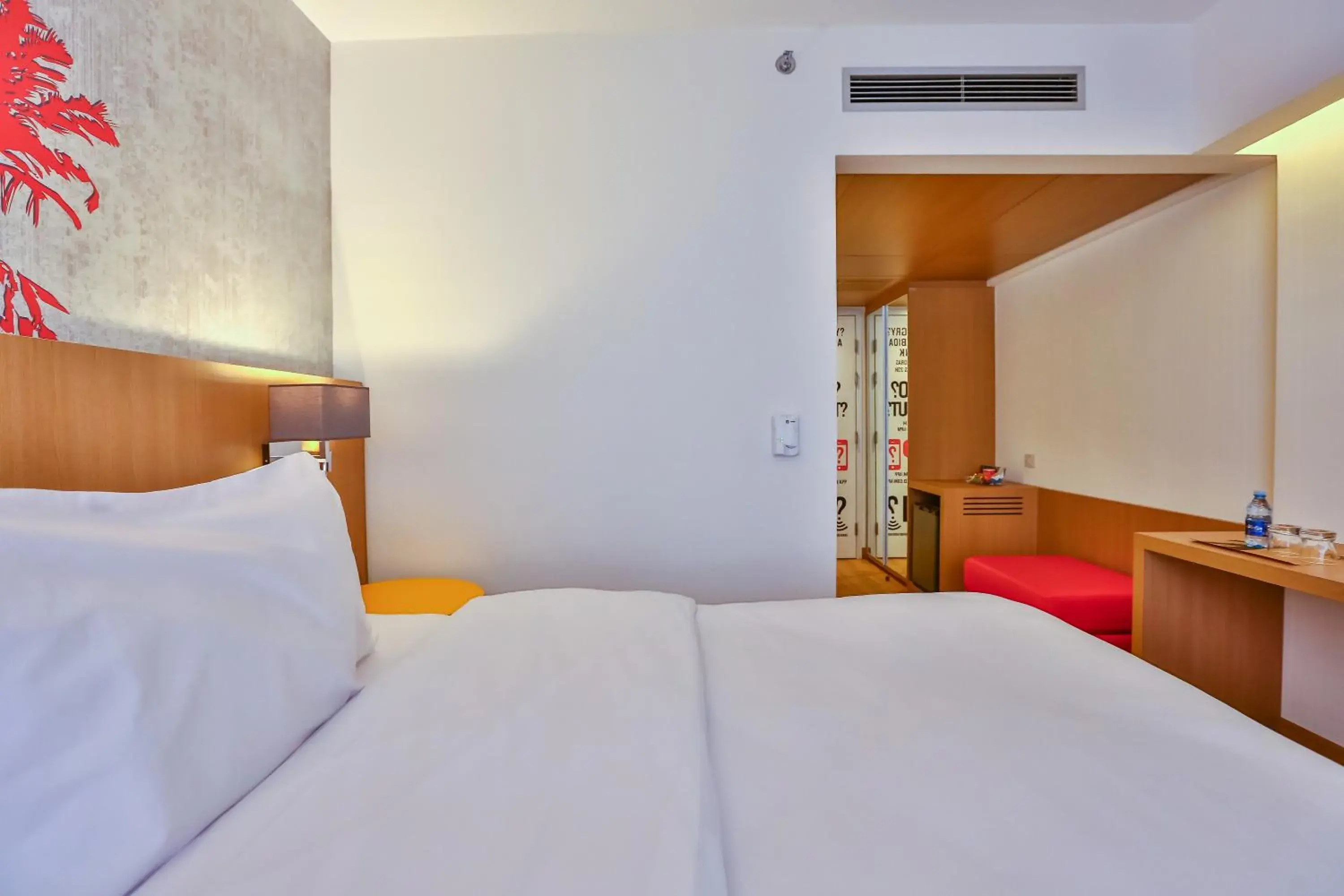 Studio with King Bed in Radisson RED Campinas Studio with King Bed in Radisson RED Campinas