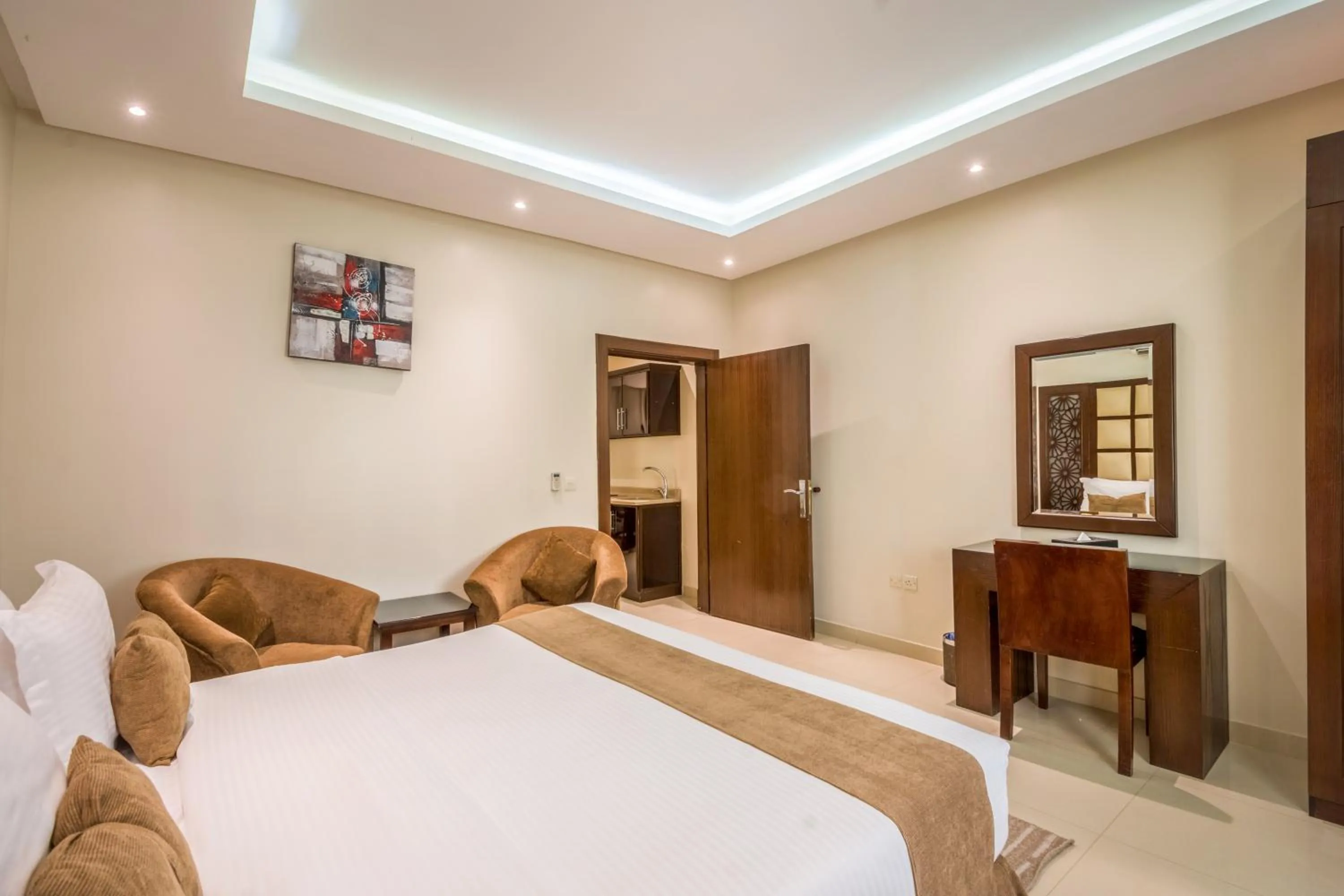 Bedroom, Bed in Al Muhaidb Residence Al Narges