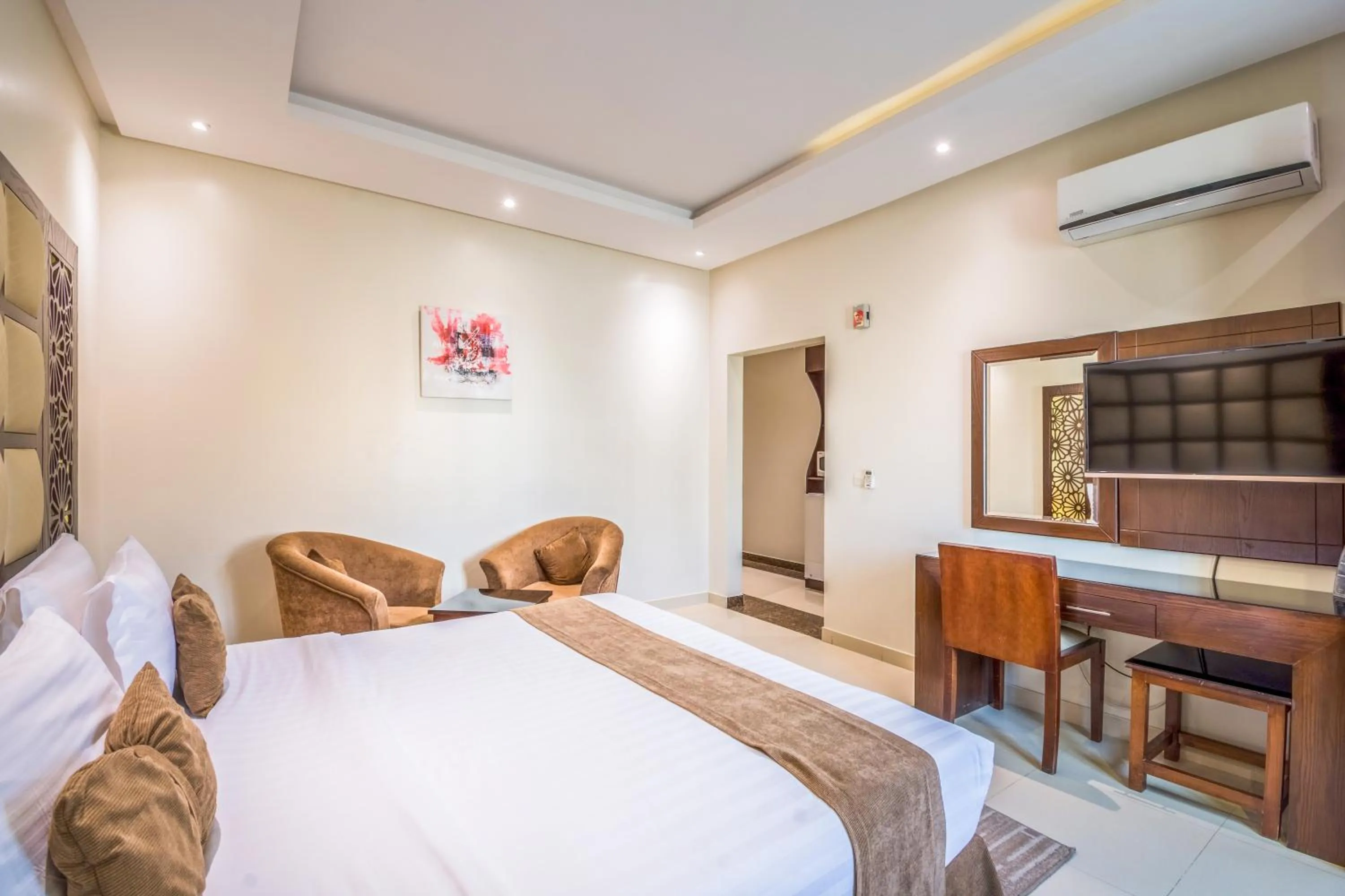 Bedroom, Bed in Al Muhaidb Residence Al Narges