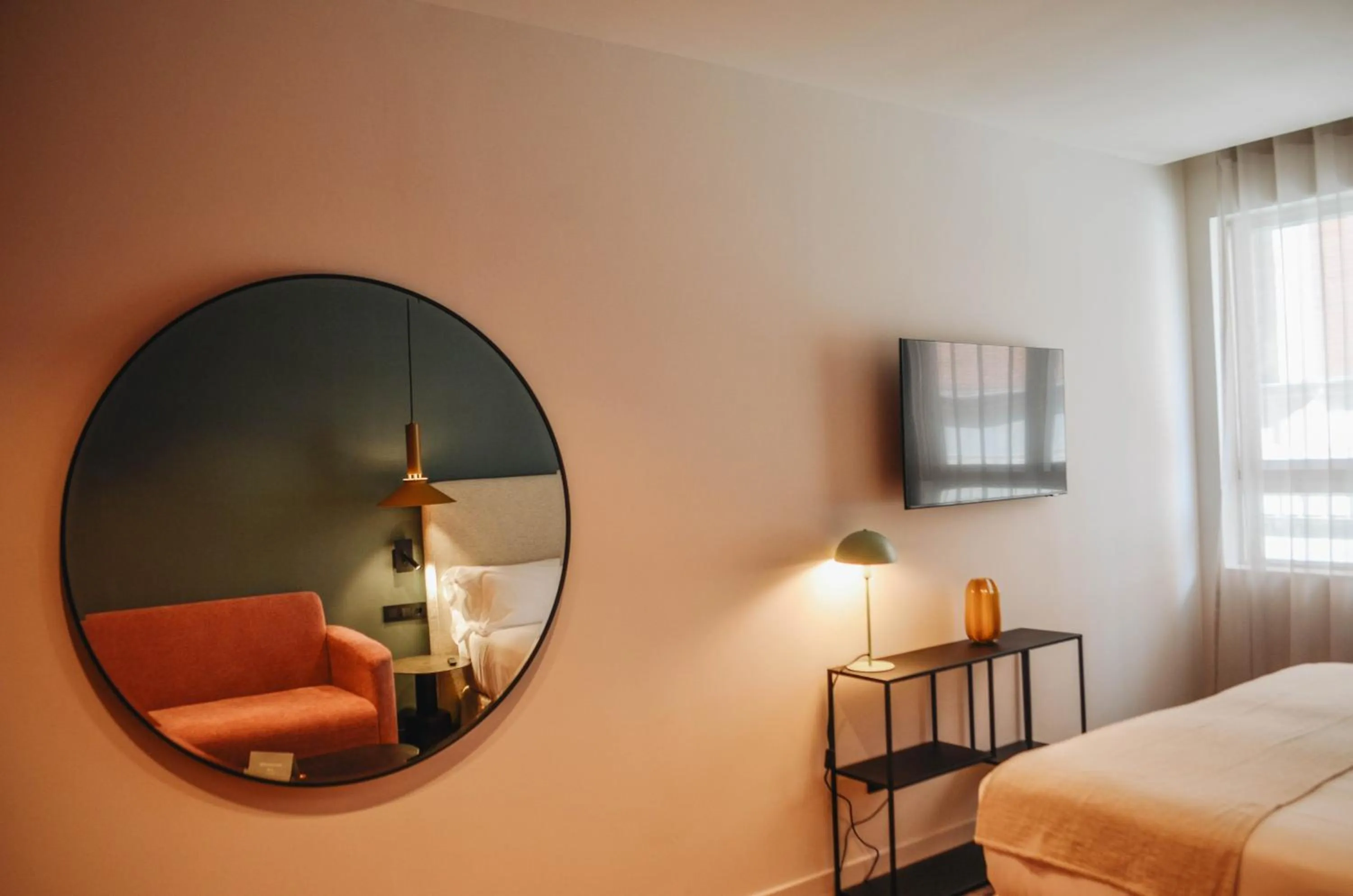 Bedroom, Bed in Tribu Malasaña