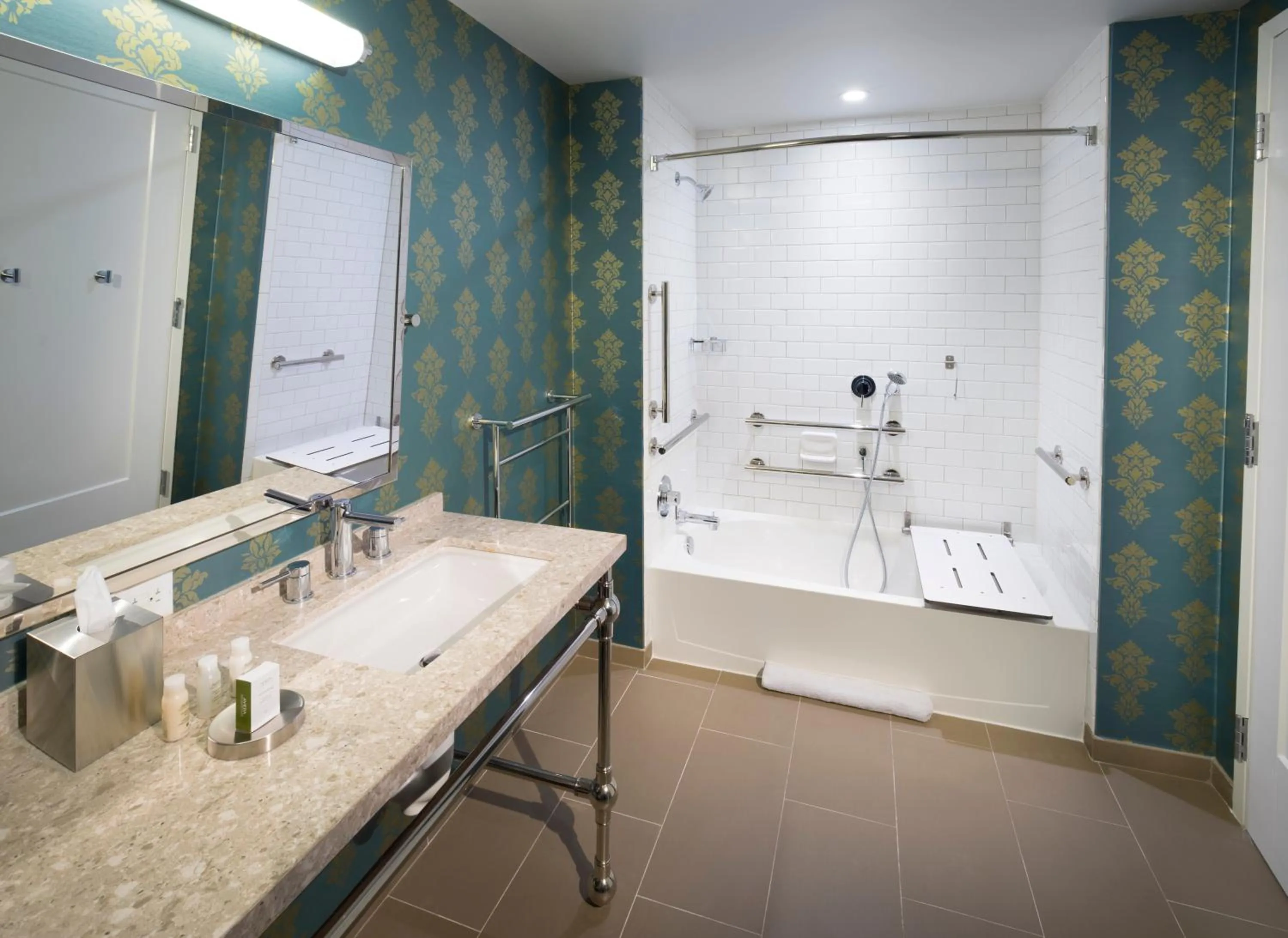 Photo of the whole room in Hotel Indigo Old Town Alexandria by IHG