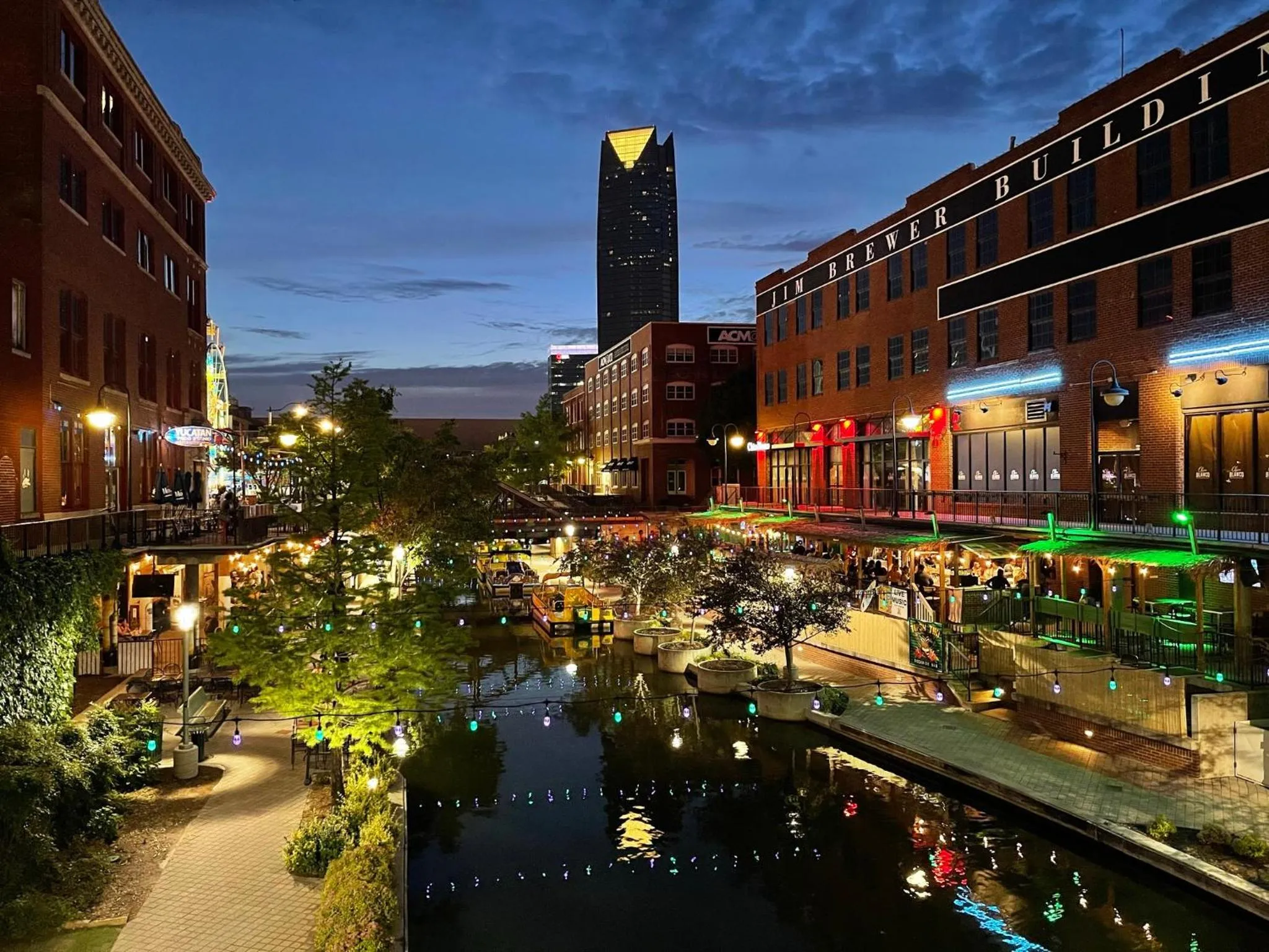 Area and facilities in Holiday Inn Express & Suites Moore by IHG