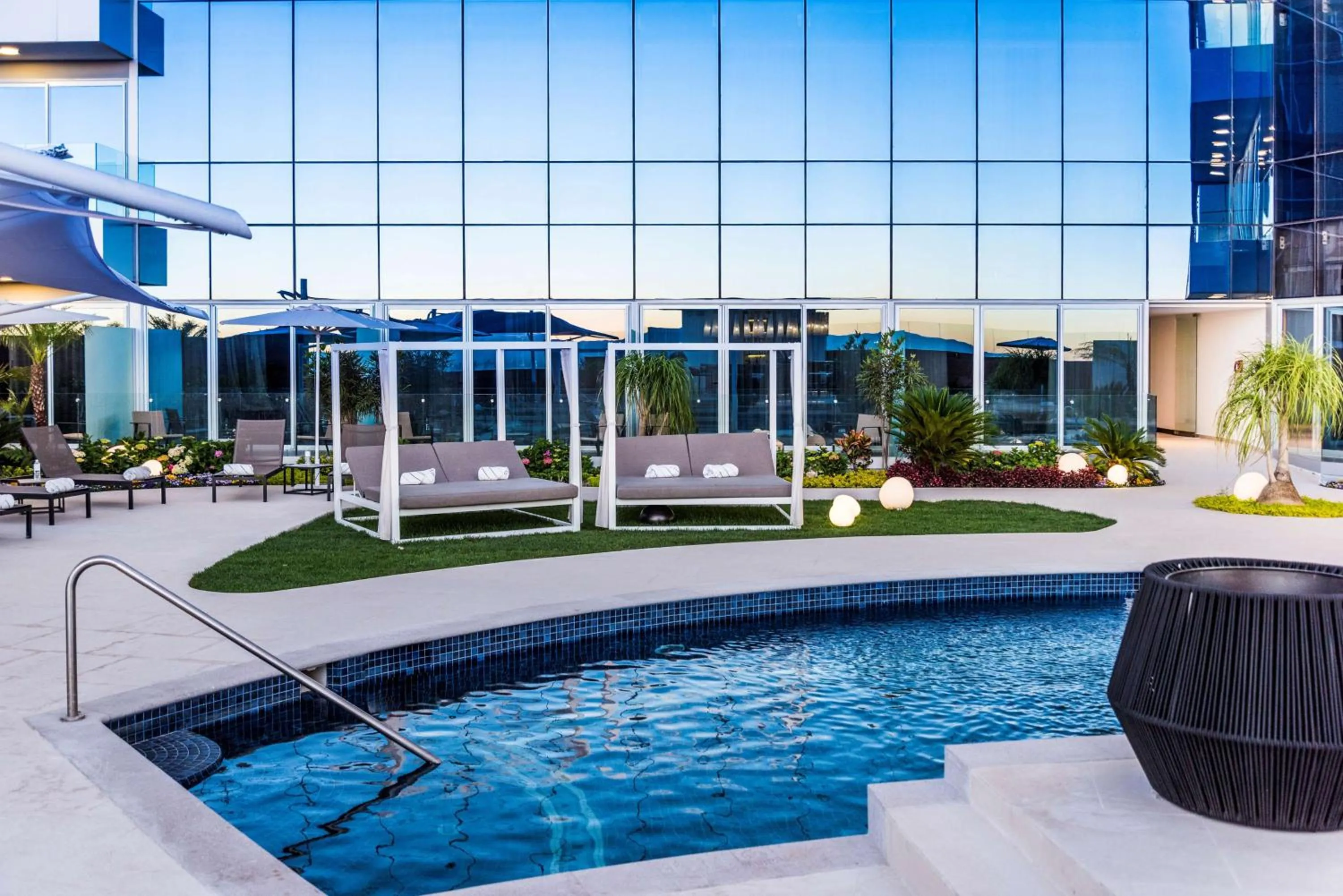 Swimming pool in Hyatt Regency San Luis Potosi