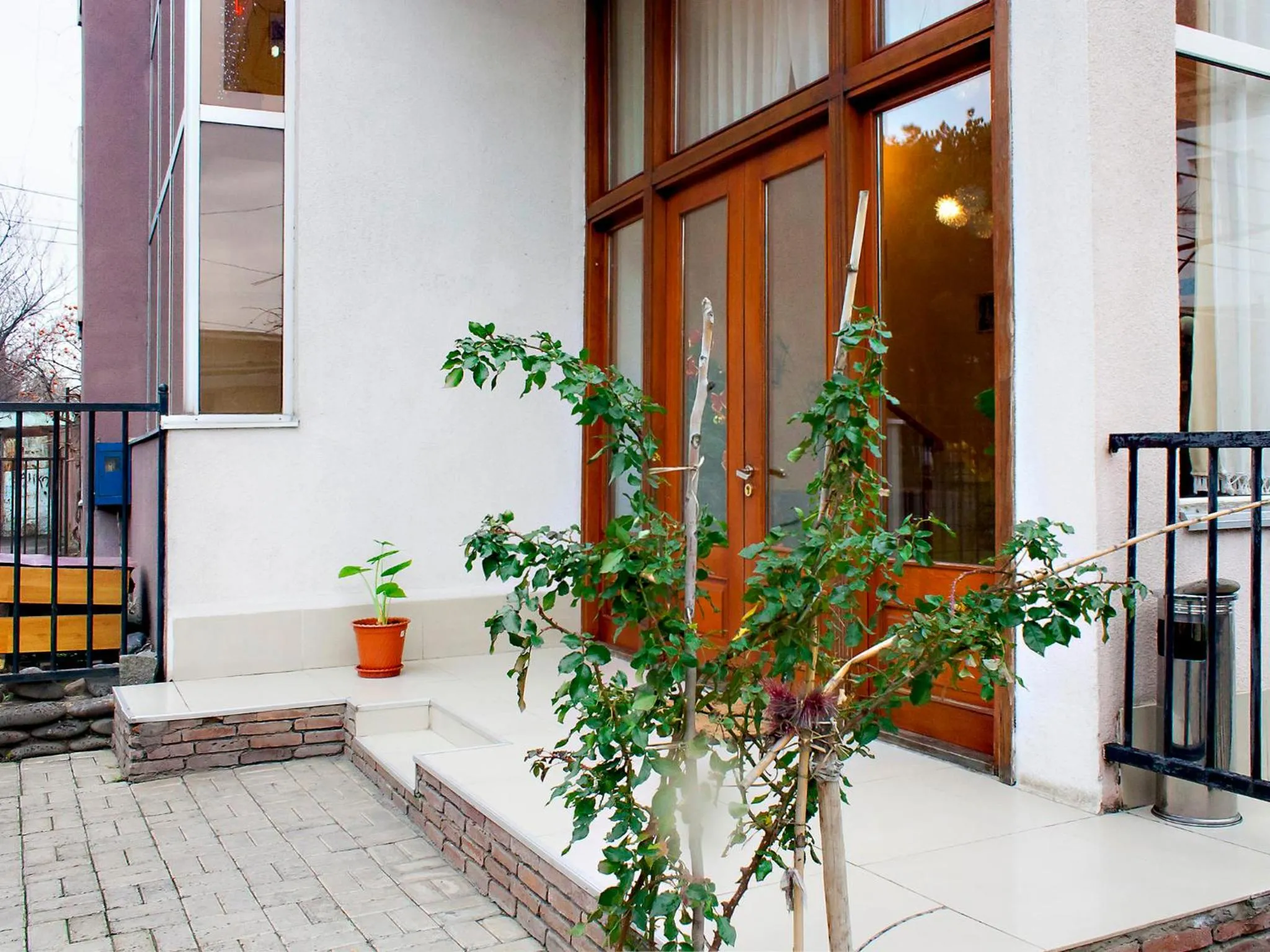 Facade/entrance in Hotel Skib
