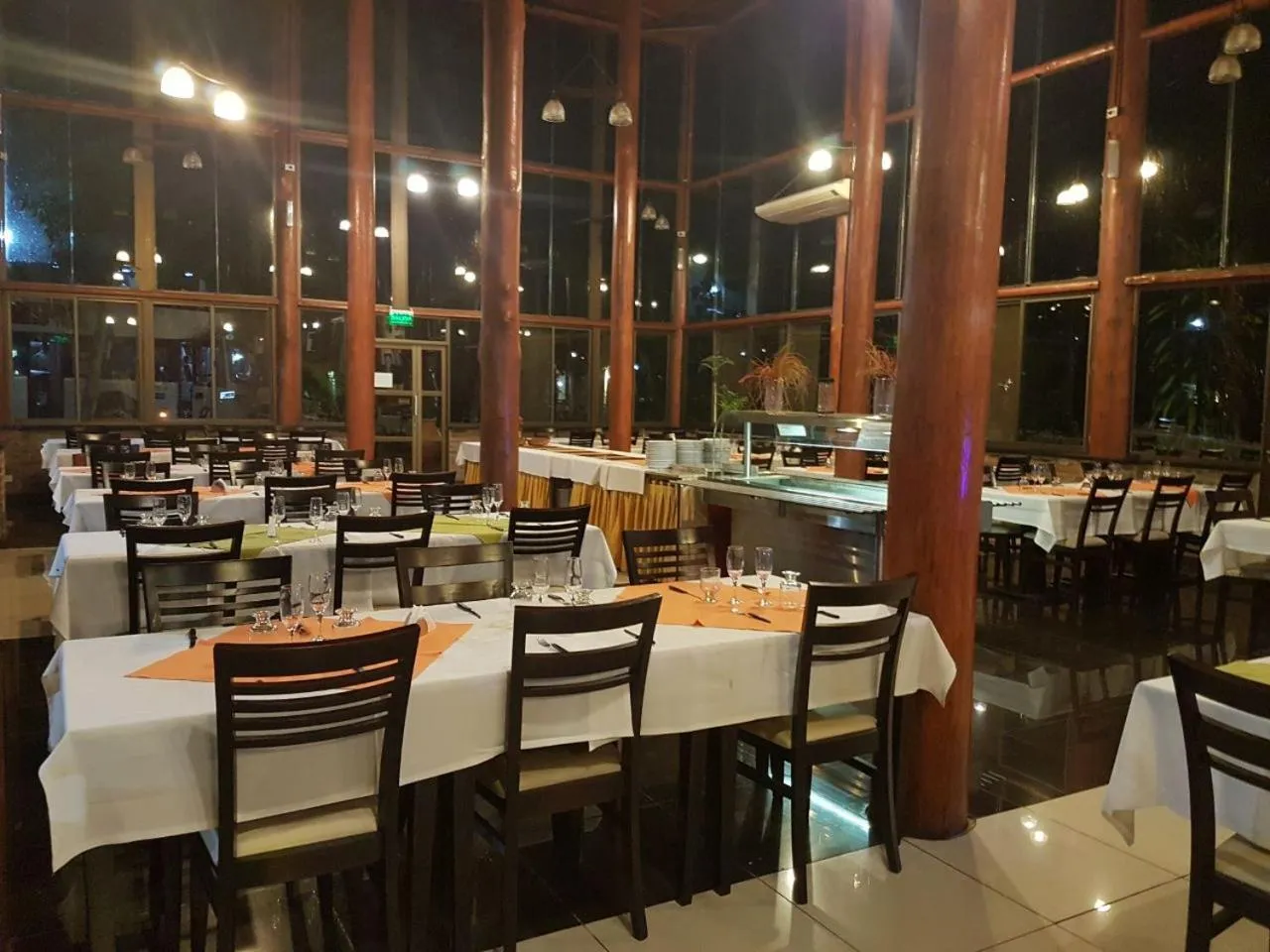 Restaurant/places to eat in Hotel Don Horacio