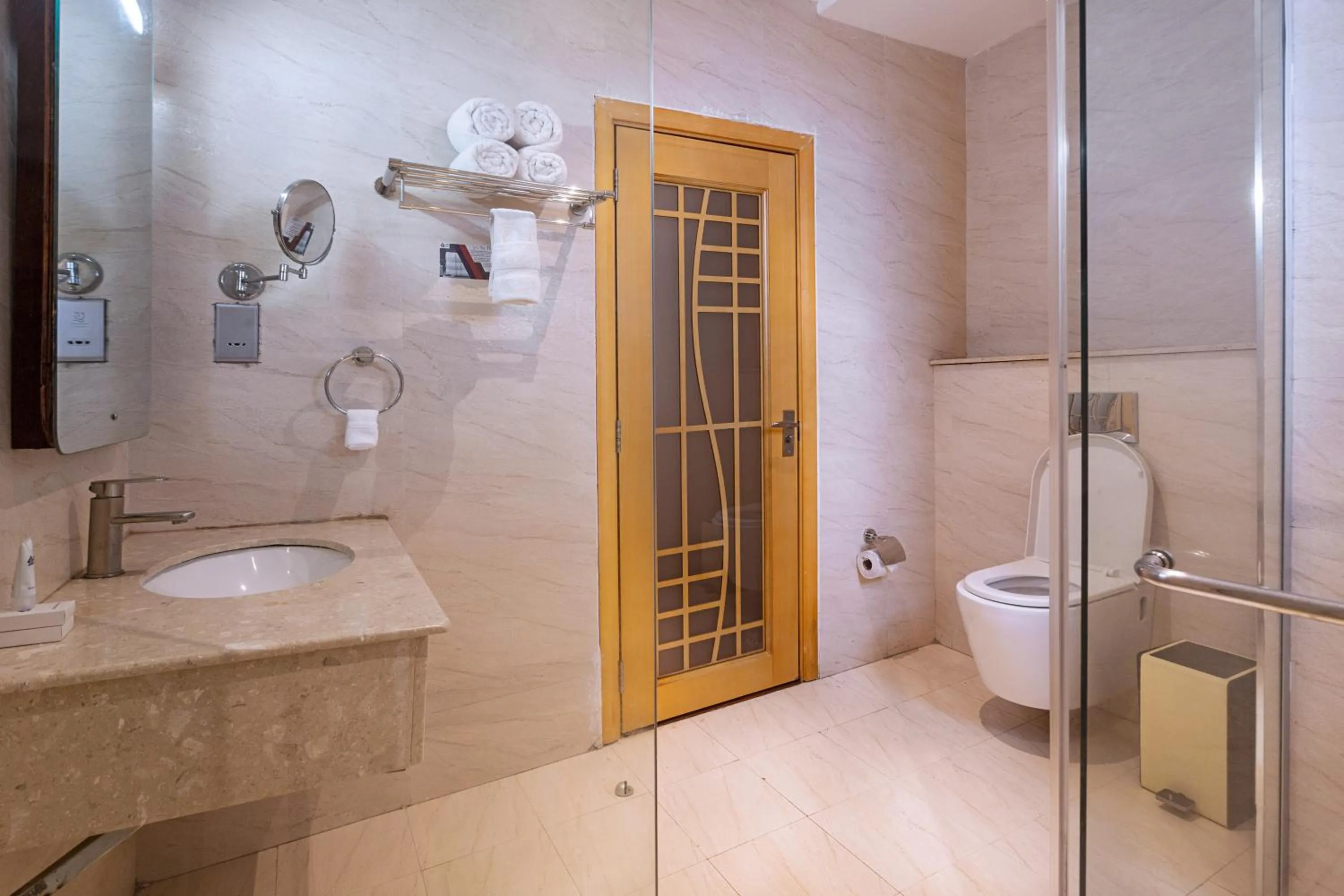 Shower in Three Steers Hotel