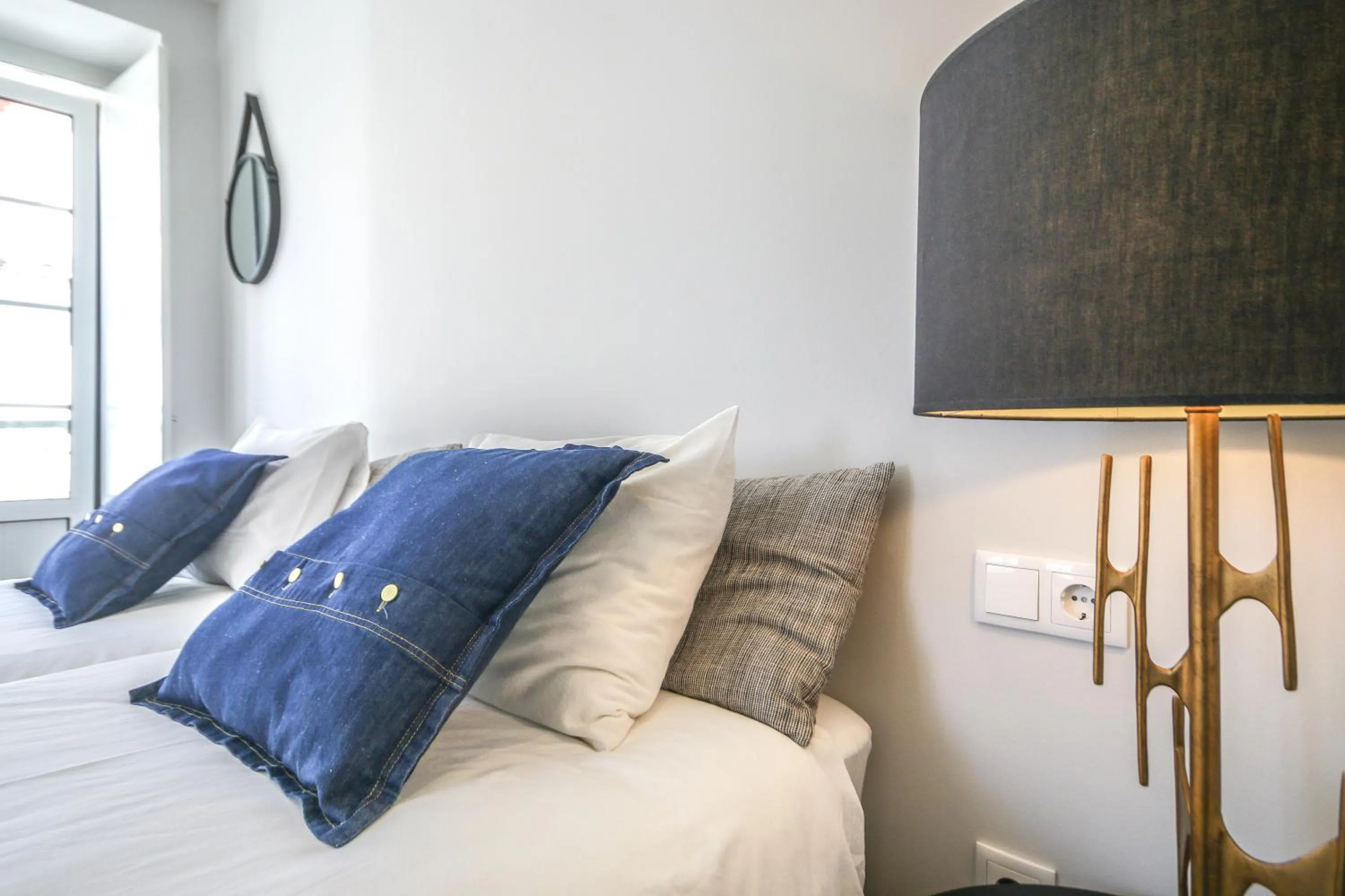 Bedroom, Bed in Bairro House Lisbon Charming Suites