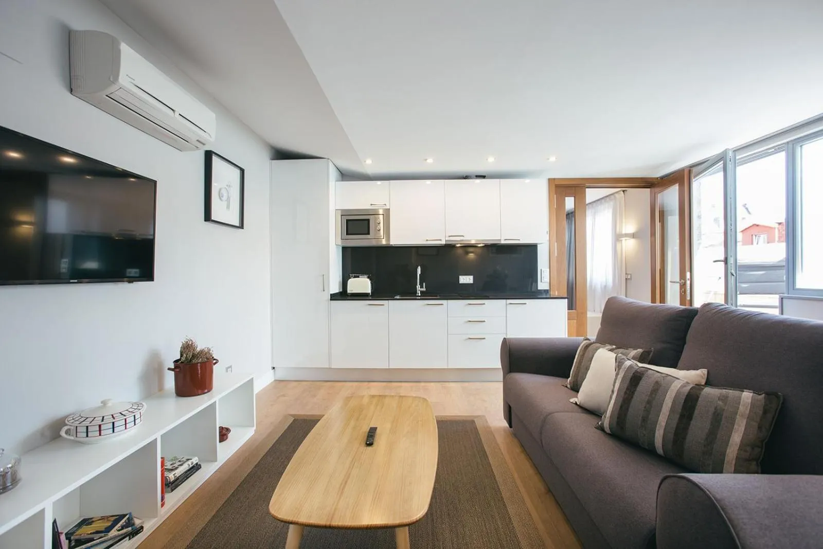 Living room in Legazpi Doce Rooms & Suites