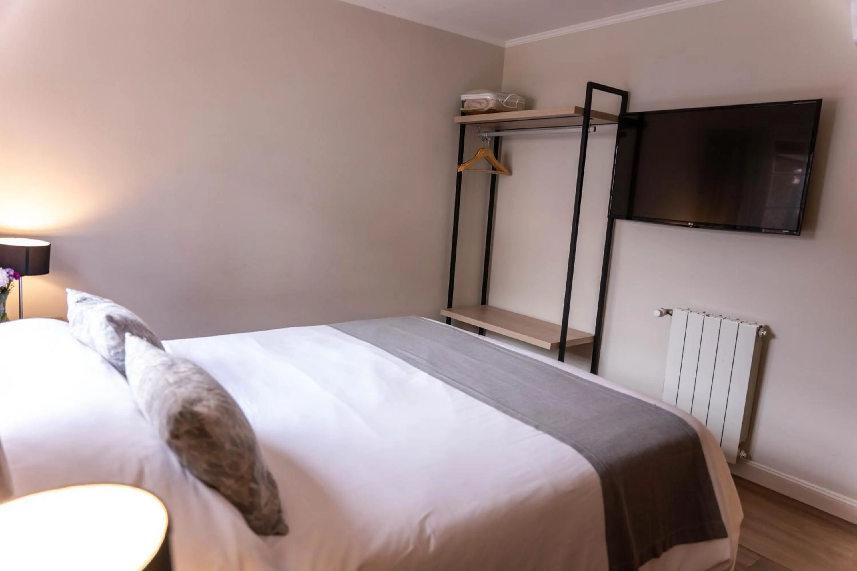 Bedroom, Bed in O2 Hotel Valeria del Mar