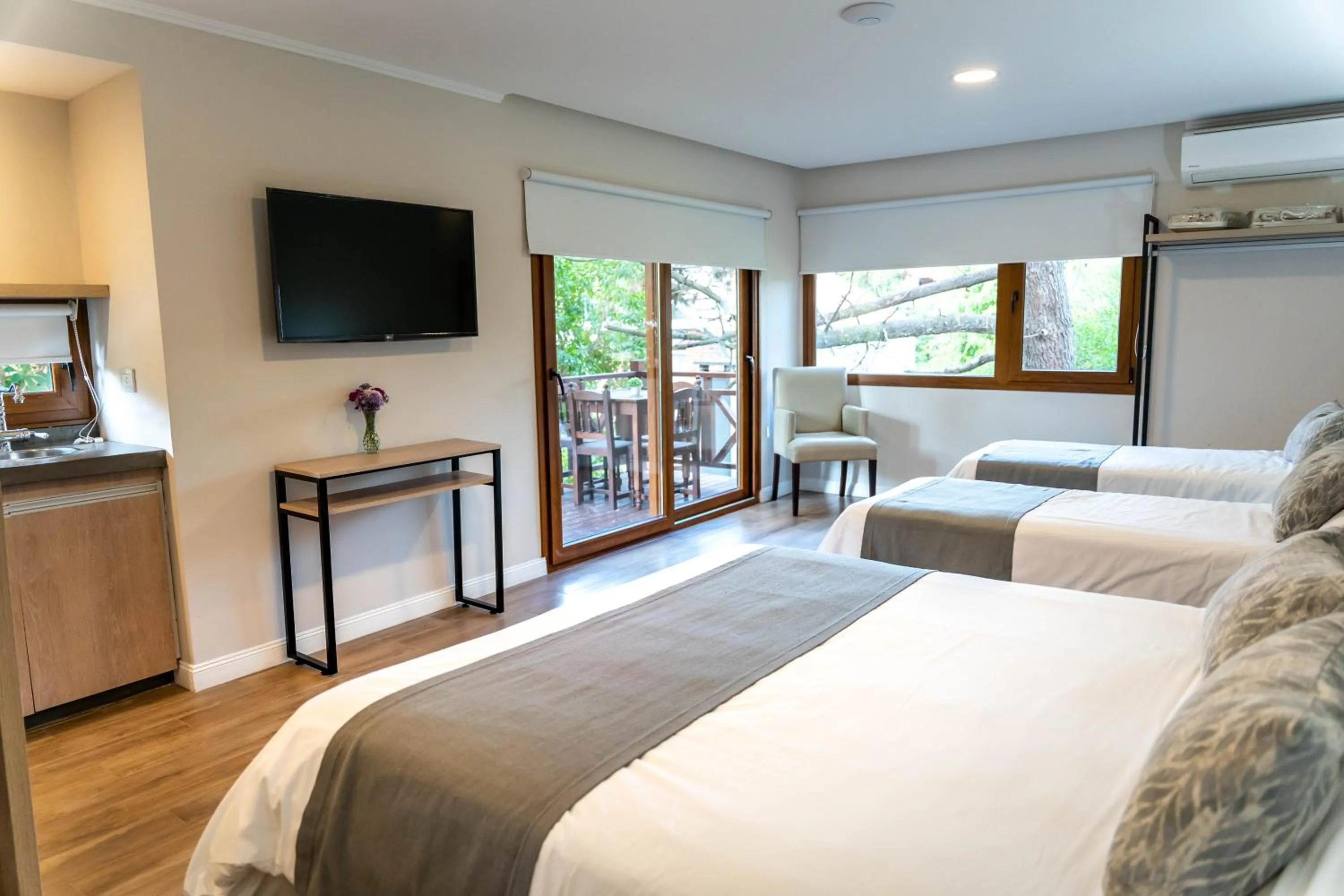 Bedroom, Bed in O2 Hotel Valeria del Mar