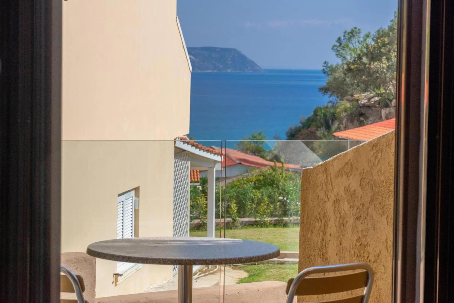 Karavados Beach Hotel