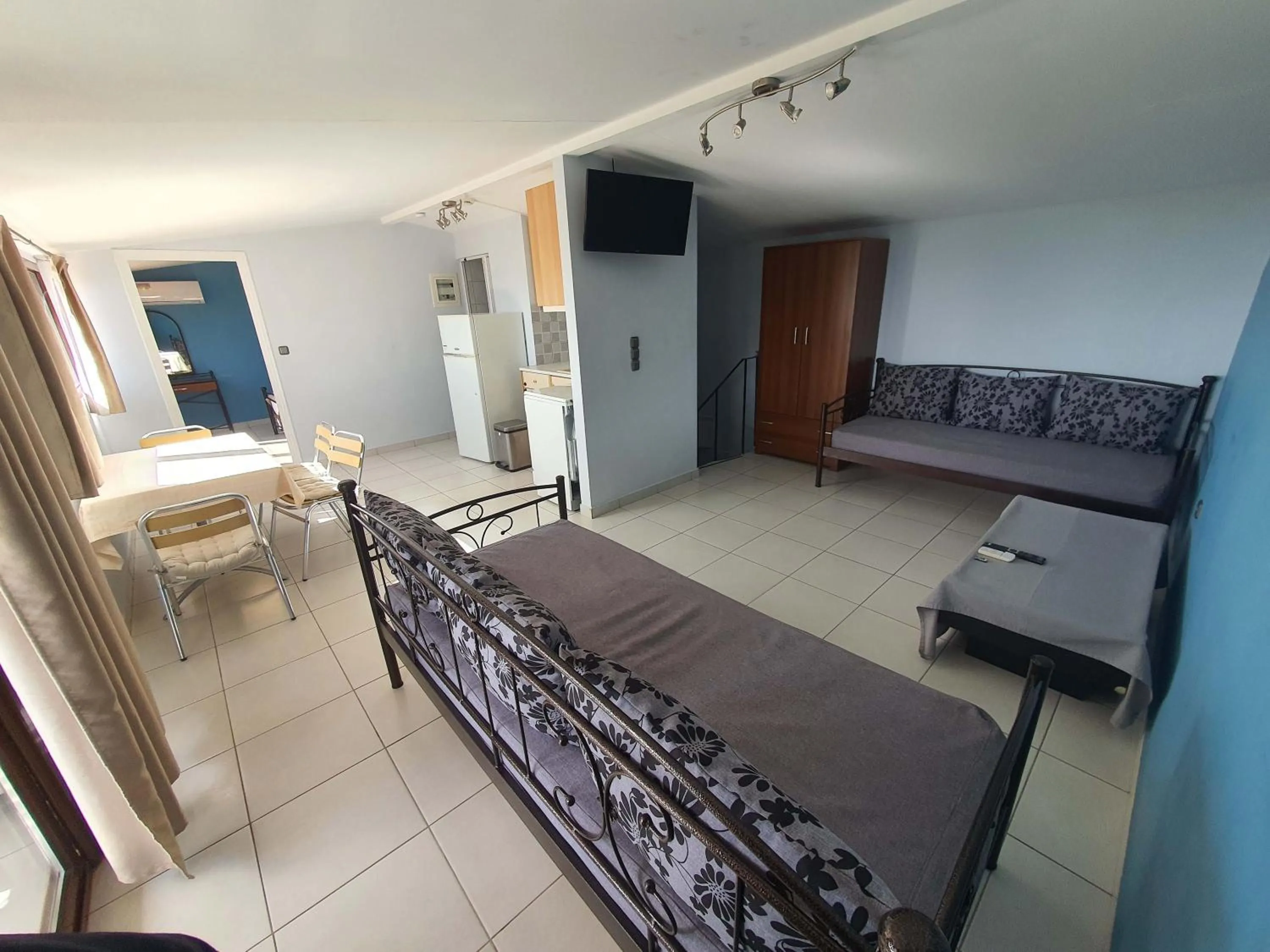 Karavados Beach Hotel