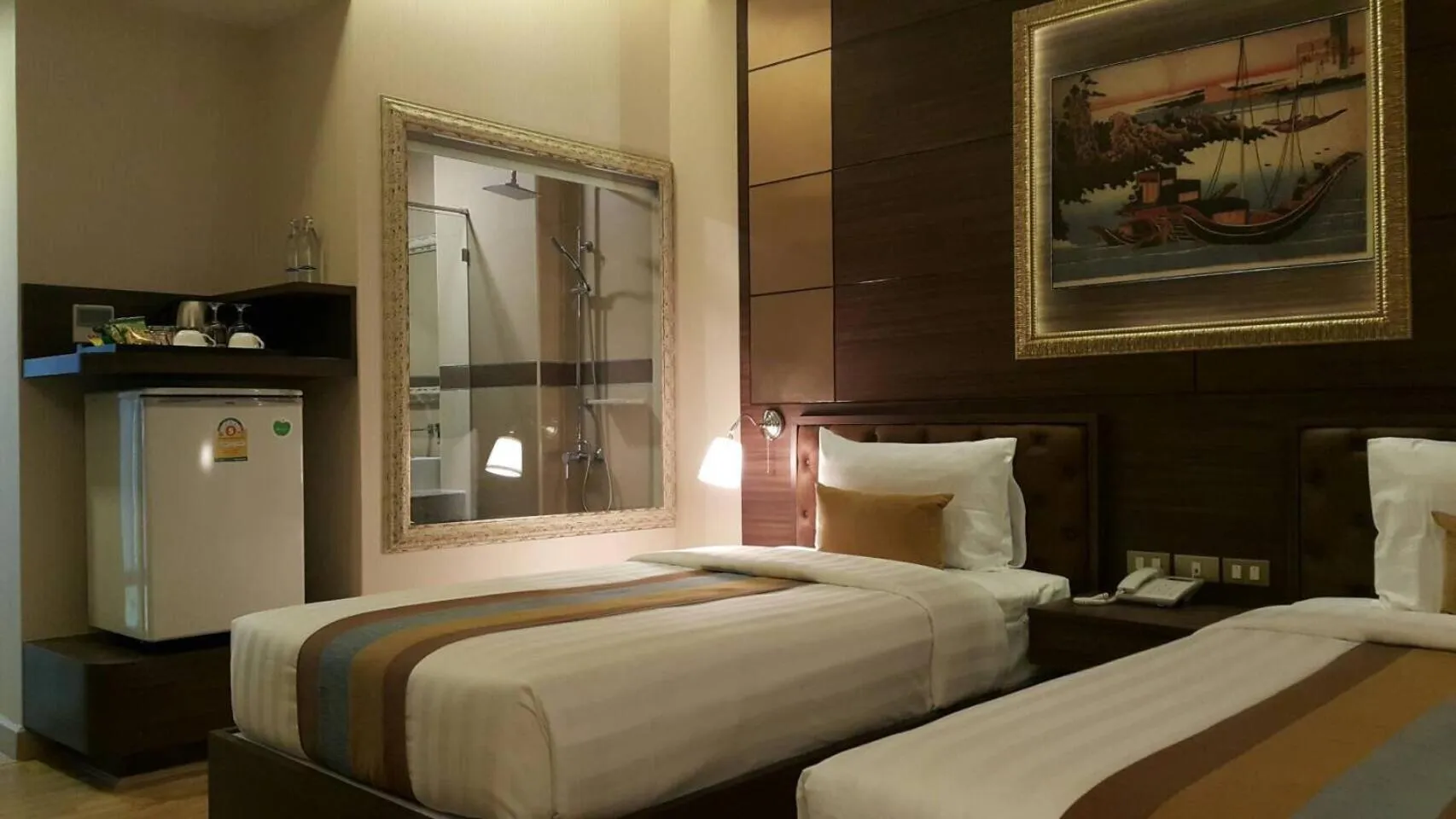 Bed in Gallery Design - SHA Extra Plus