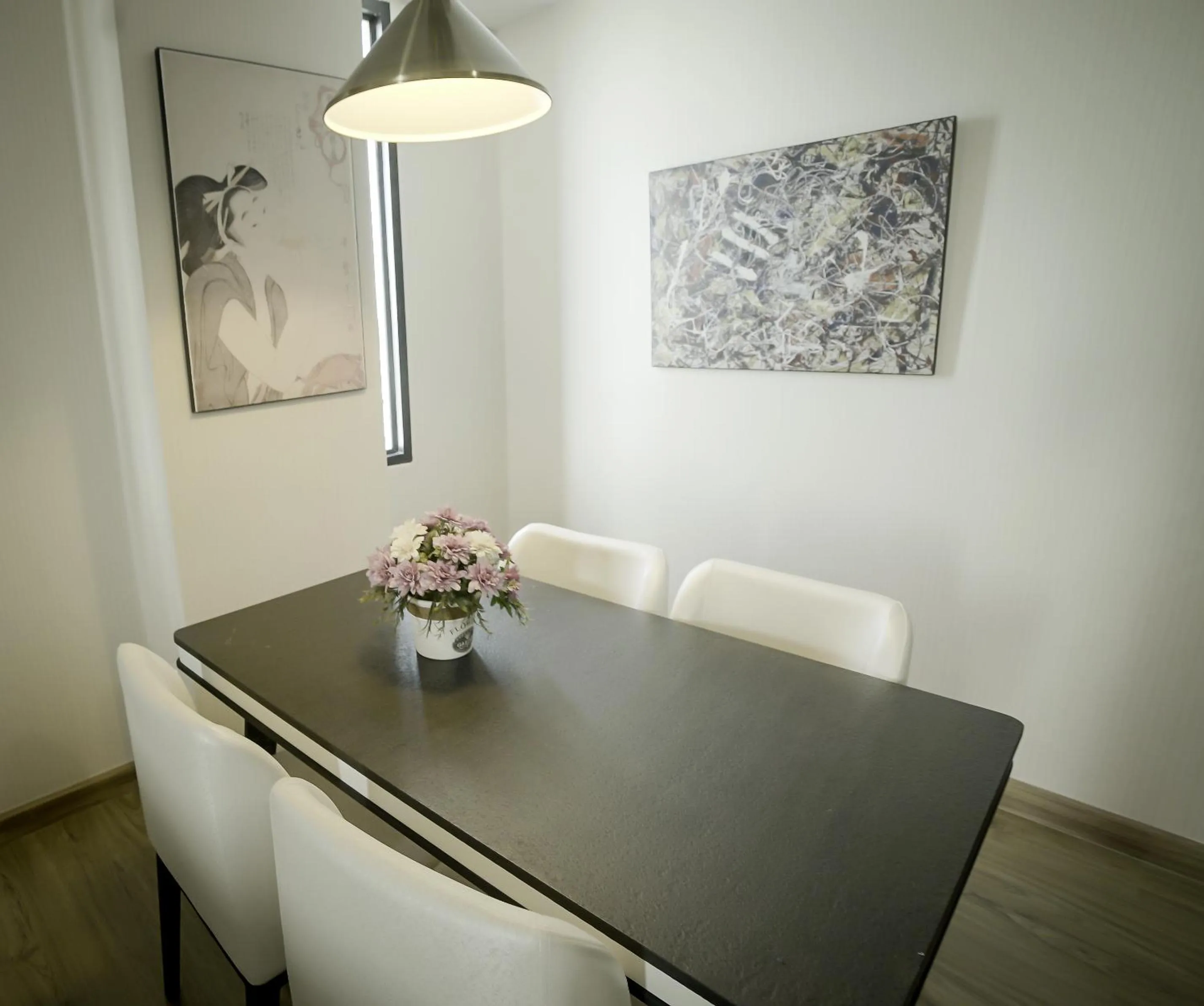 Dining area in Gallery Design - SHA Extra Plus