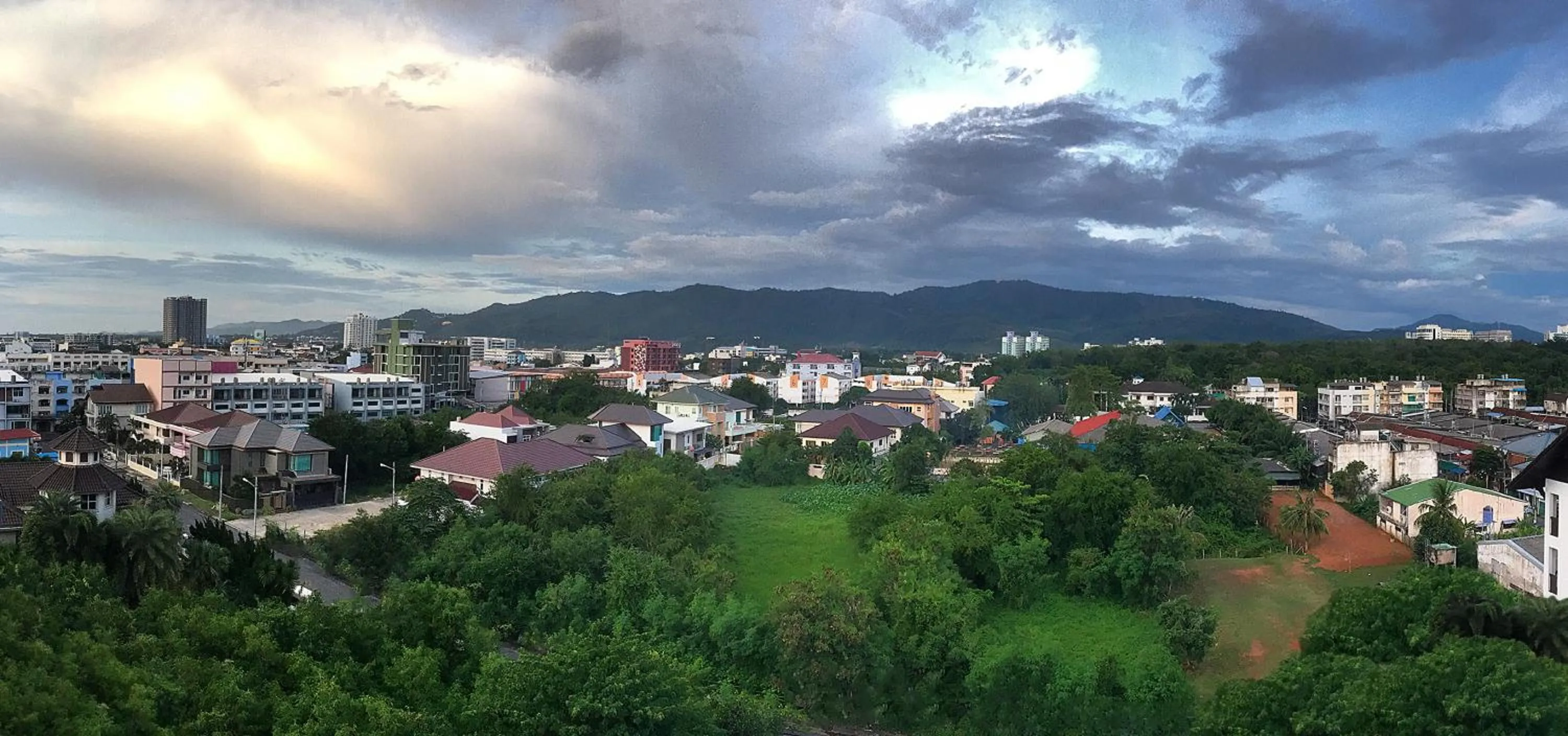 Mountain view in Wisdom Residence