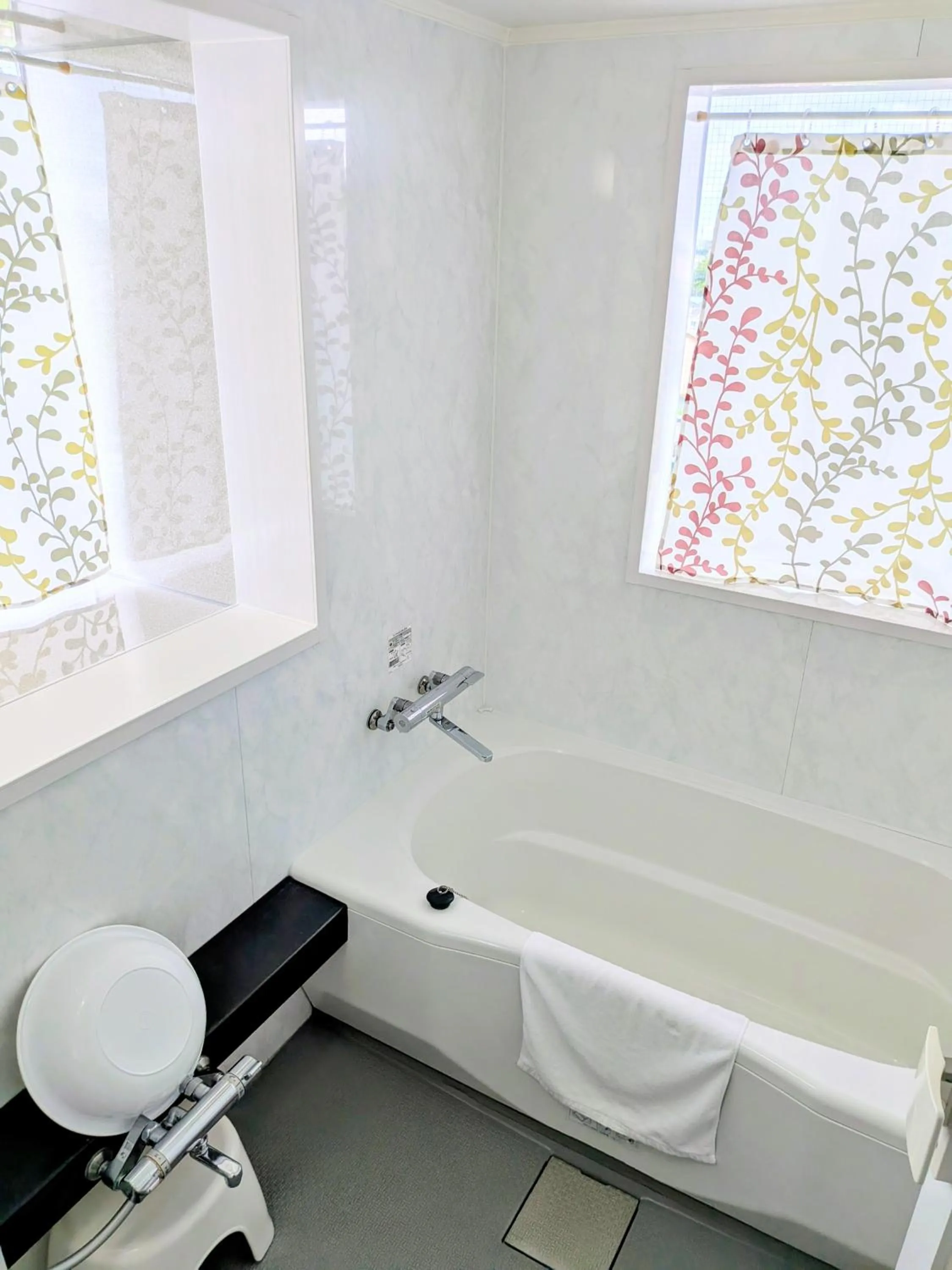 Bathroom in Sakura Hotel Oami