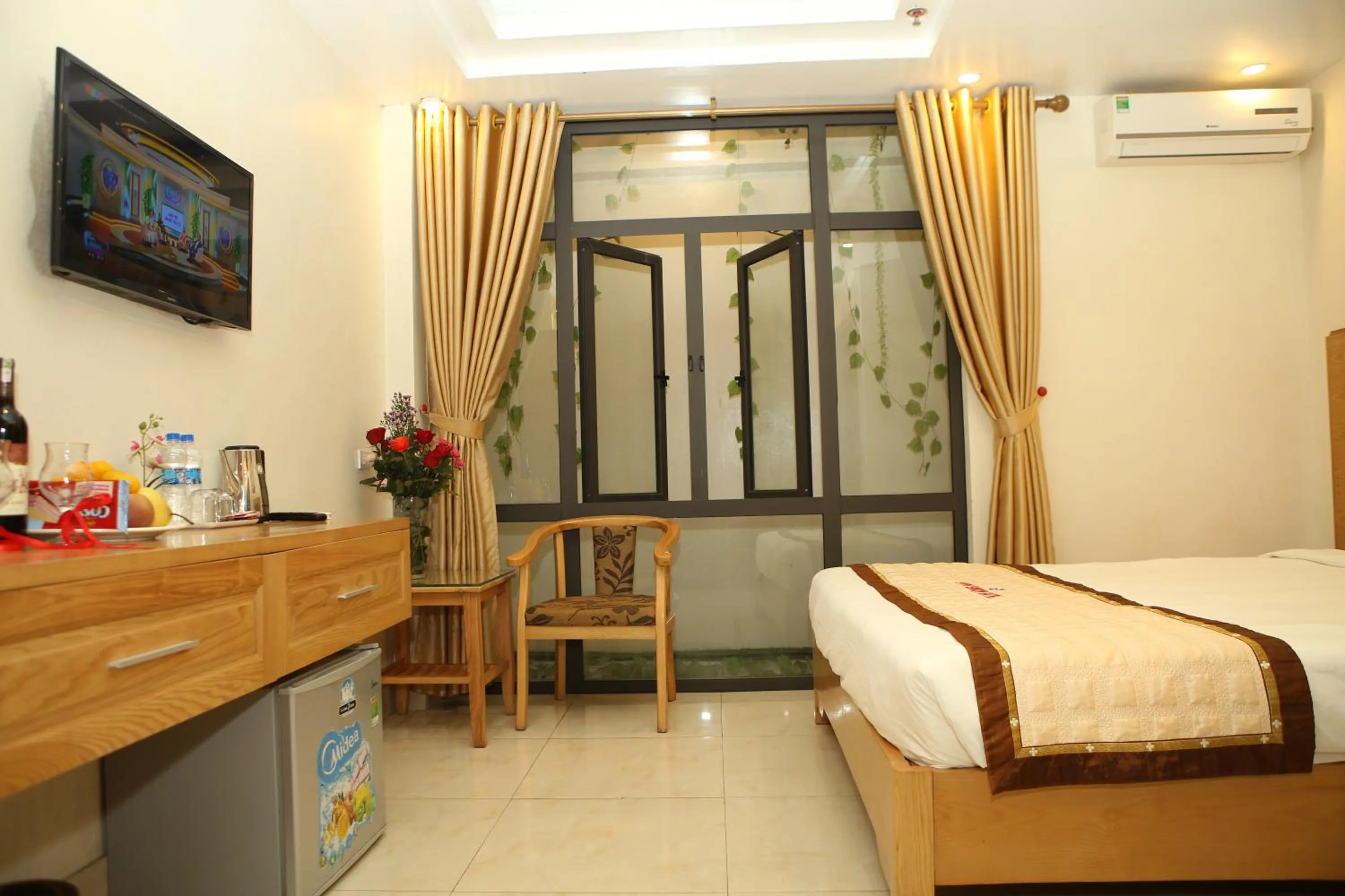 Bed in Sapa Snow Hotel